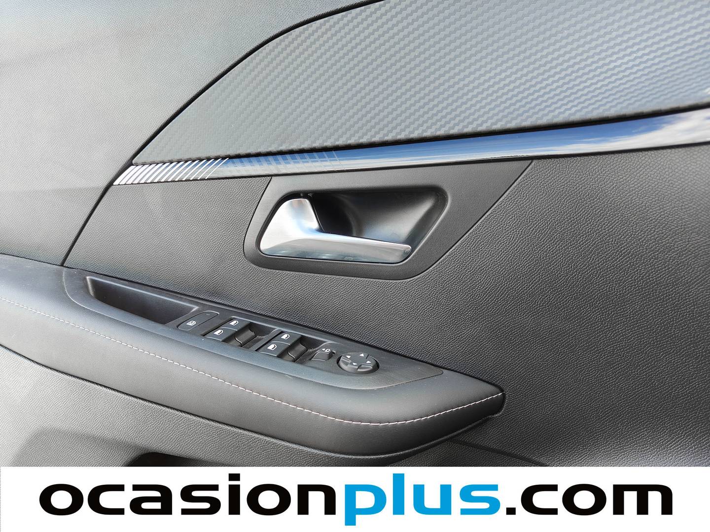 Foto Peugeot 208 Peugeot 208 PureTech 100 Allure (100 CV)