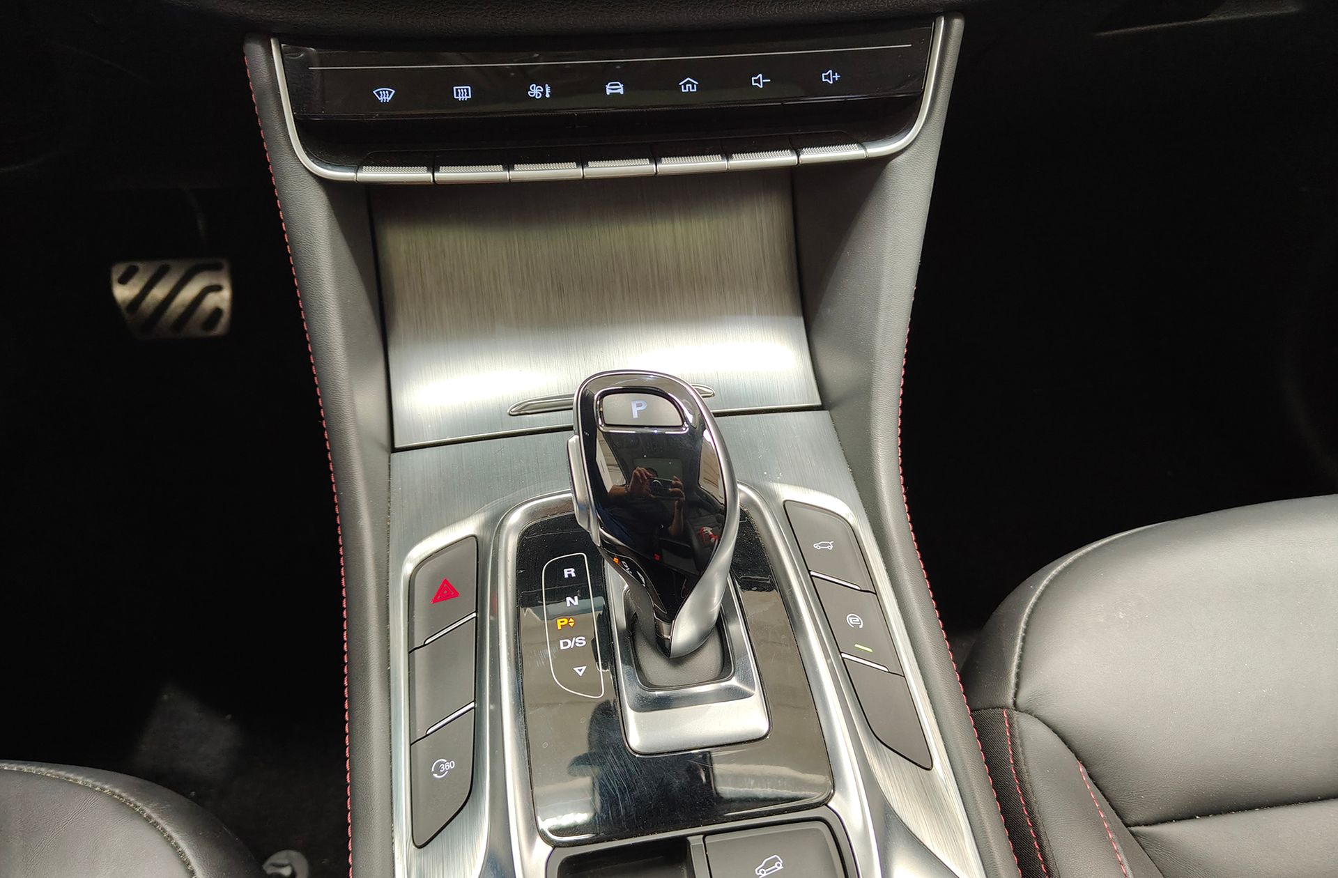 MG HS 1.5 Turbo GDI Luxury DCT - foto 5