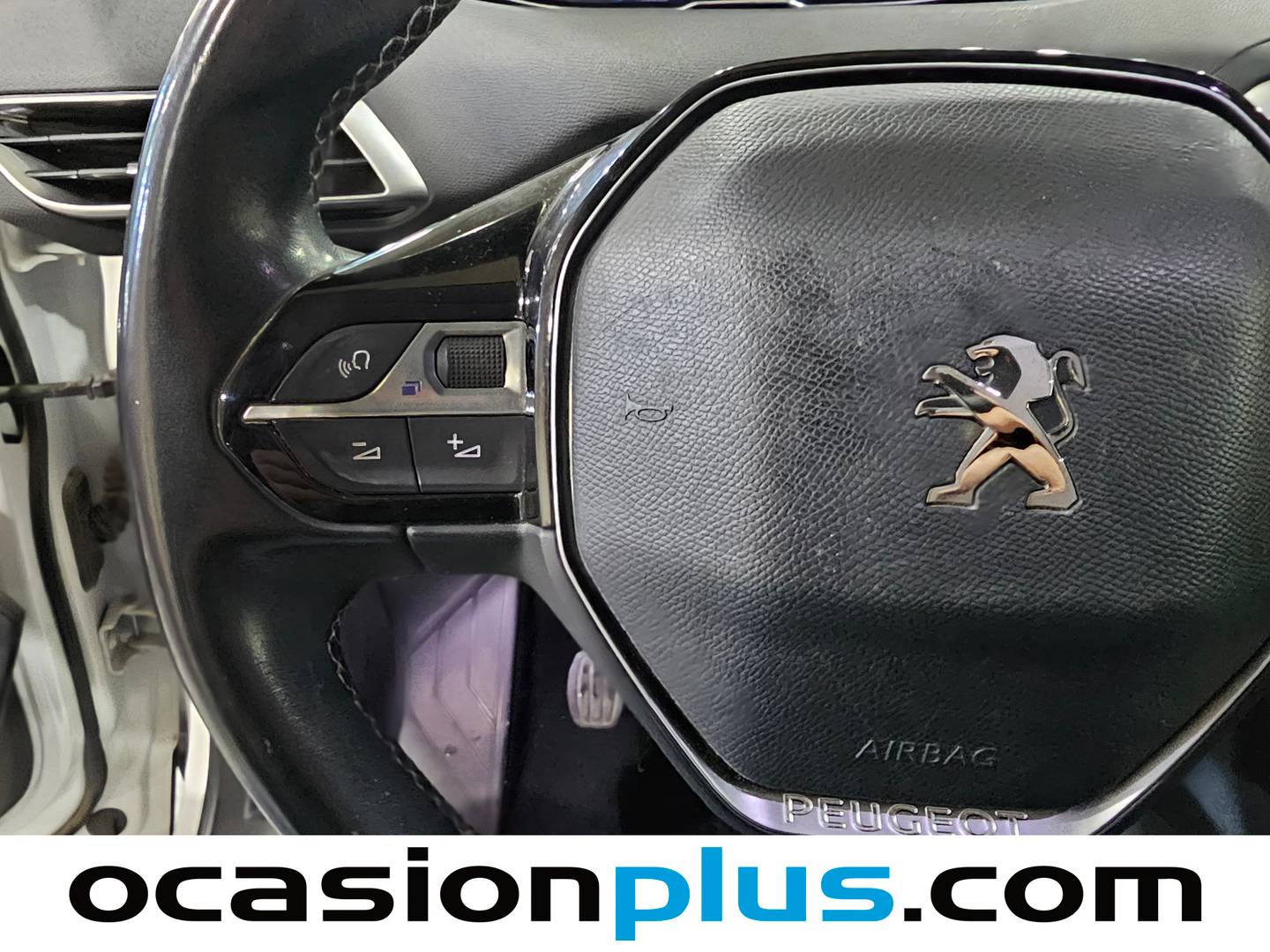 Foto Peugeot 3008 Peugeot 3008 BlueHDI 130 S&S Allure (130 CV)