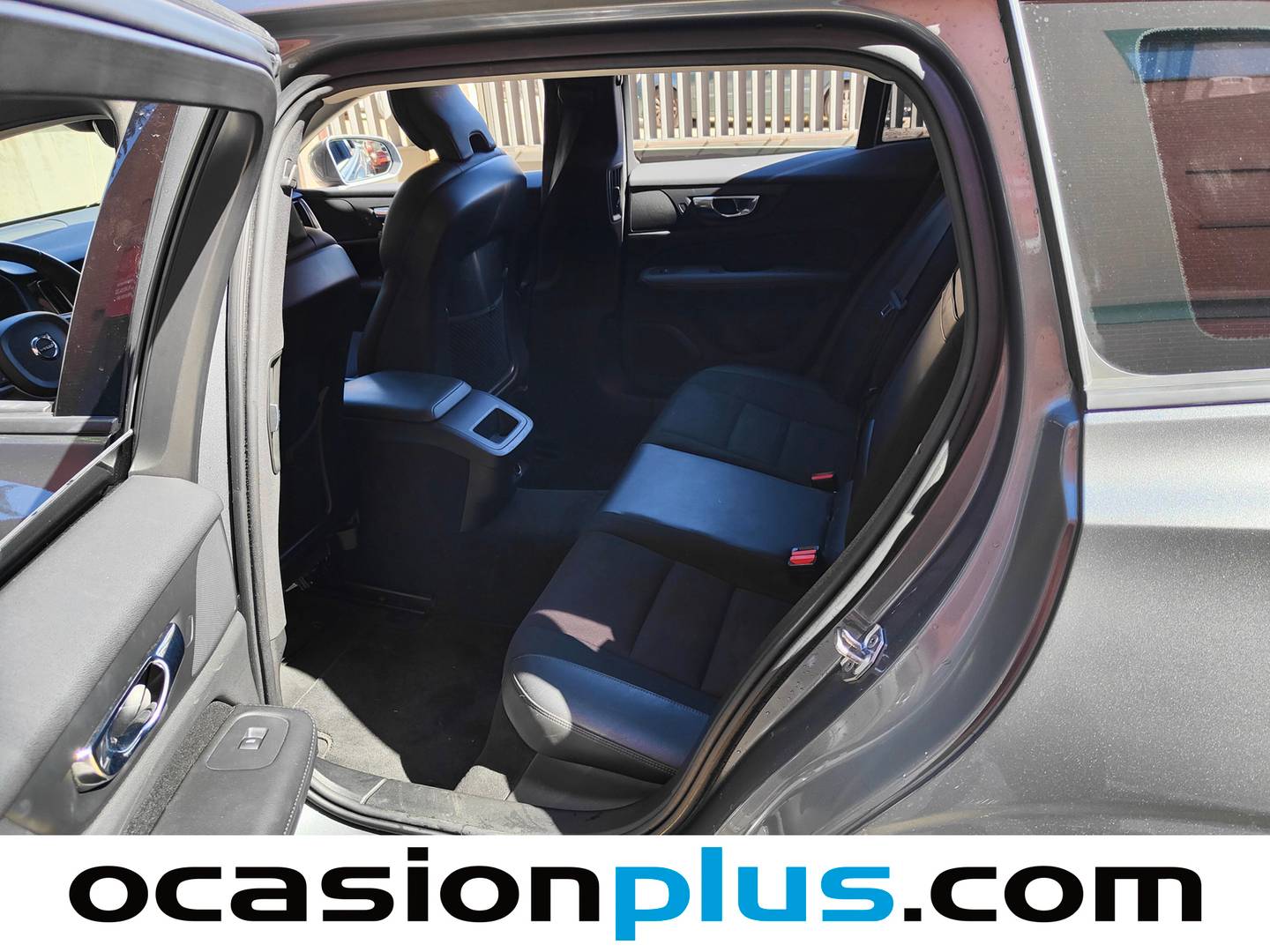 Foto Volvo V60 Volvo V60 D4 Momentum Auto (190 CV)