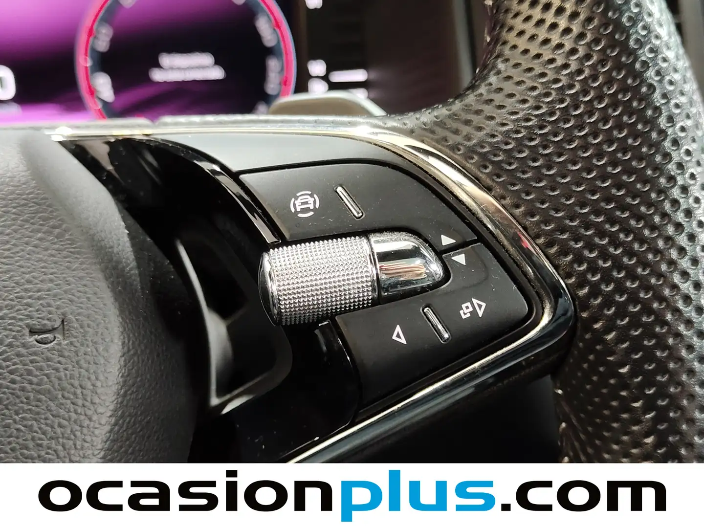 Foto Skoda Karoq Skoda Karoq 1.5 TSI ACT Sportline DSG (150 CV)