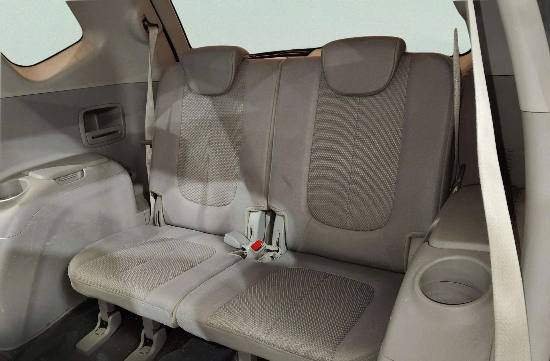 Kia Carens 2.0 CRDi Emotion - foto 6