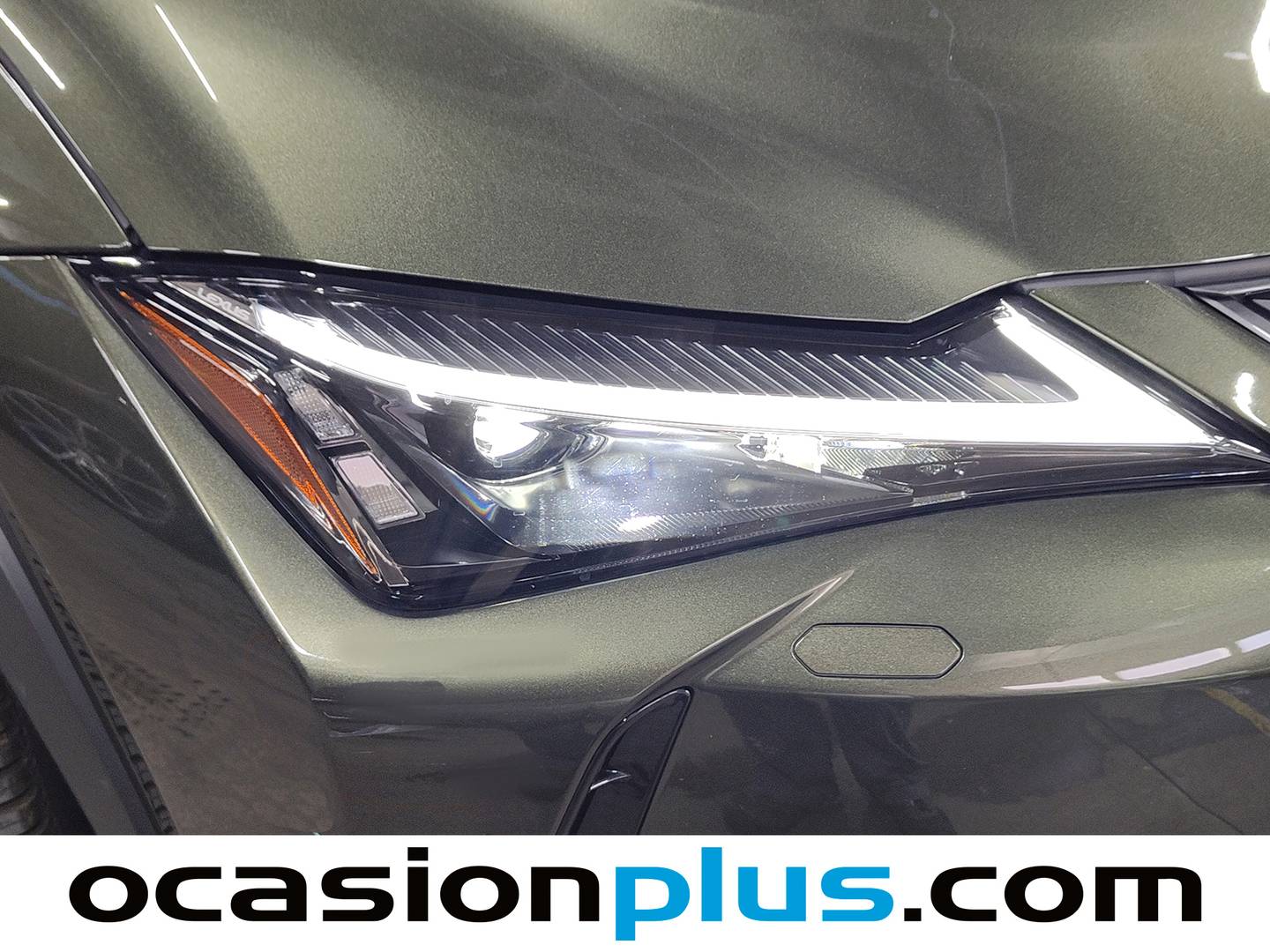 Extras del Lexus UX Lexus UX UX 300h Plus (199 CV)