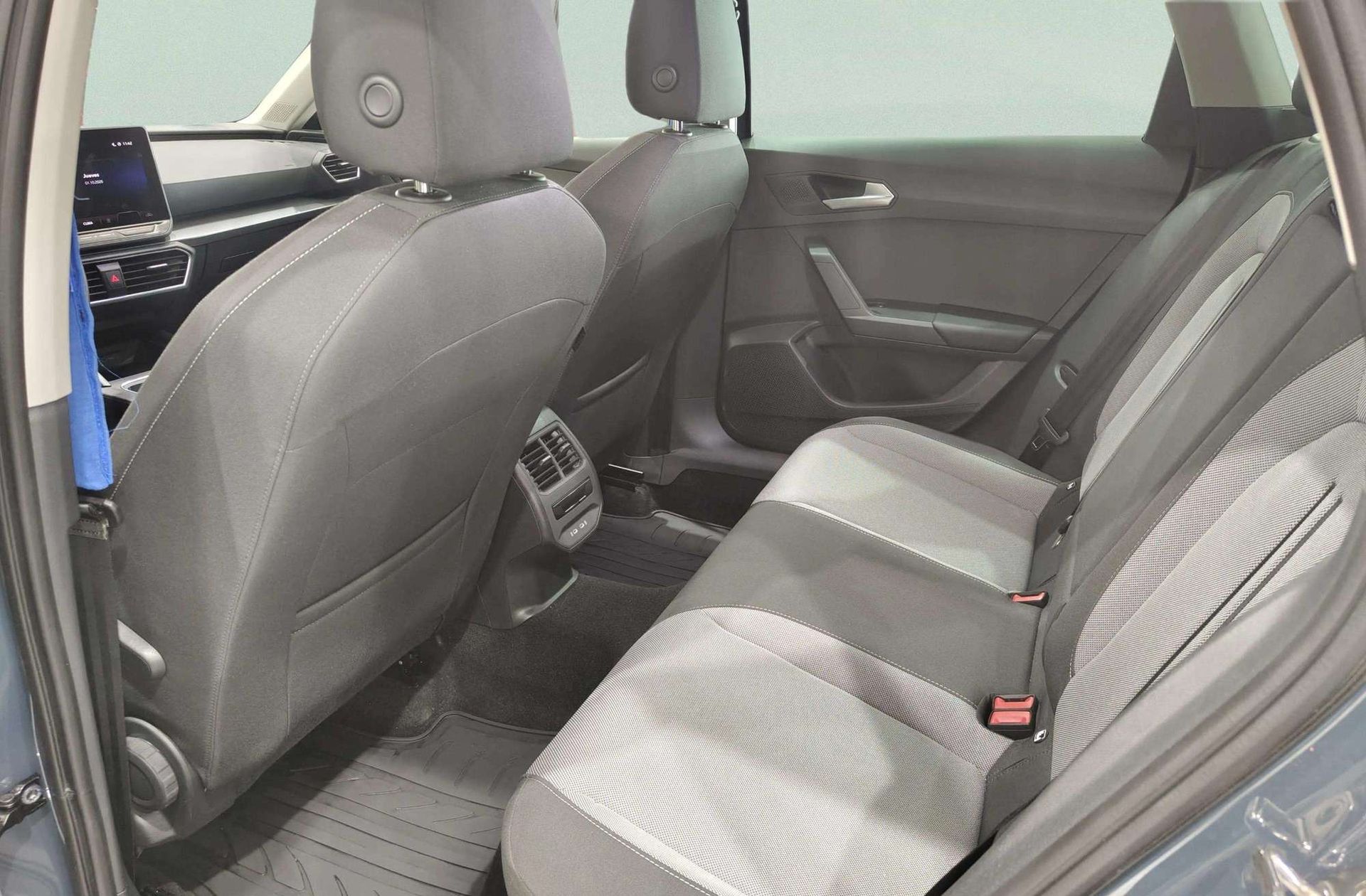SEAT León ST 1.5 eTSI Style Special Edition DSG - foto 13