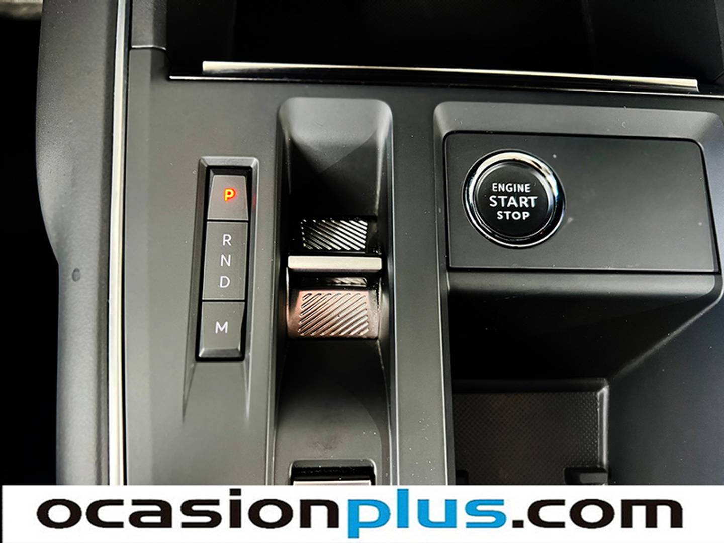 Foto Citroën C5 Aircross Citroen C5 Aircross PureTech 130 S&S Shine Pack EAT8 (131 CV)