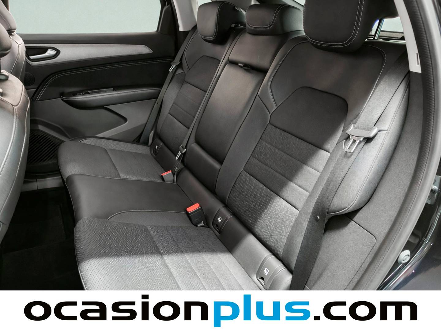 Foto asientos traseros Renault Arkana Renault Arkana Techno E-Tech full hybrid (145 CV)
