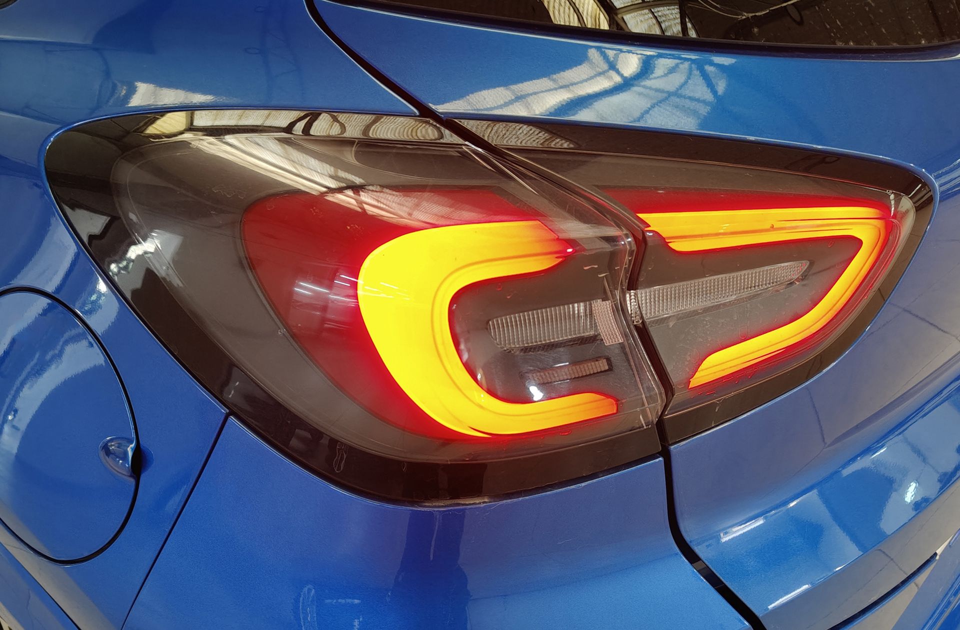 Ford Puma 1.0 EcoBoost MHEV ST-Line X - foto 16