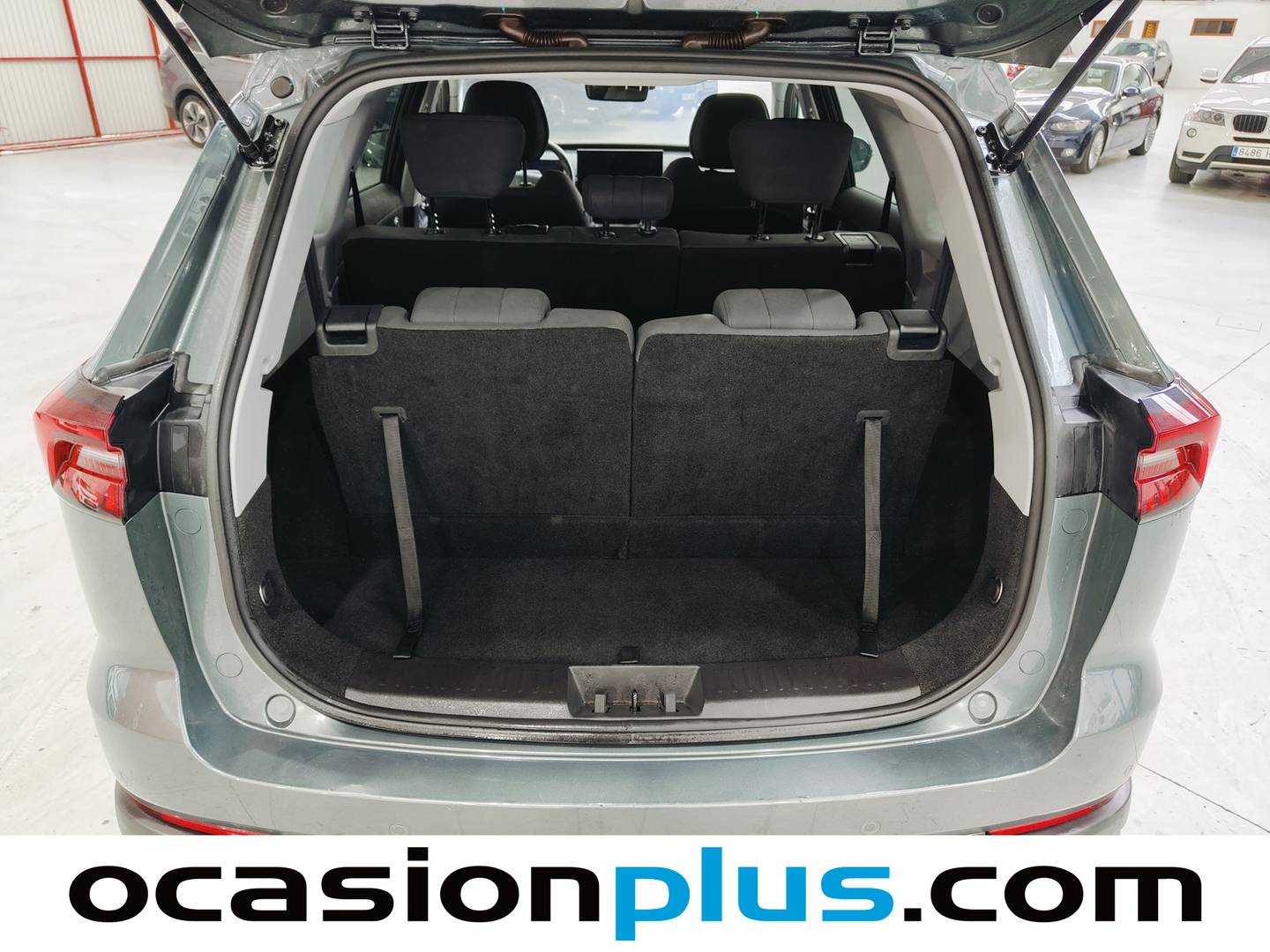 Foto EBRO S800 EBRO S800 1.6 TGDI Premium DCT (147 CV) 7 PLAZAS siete plazas