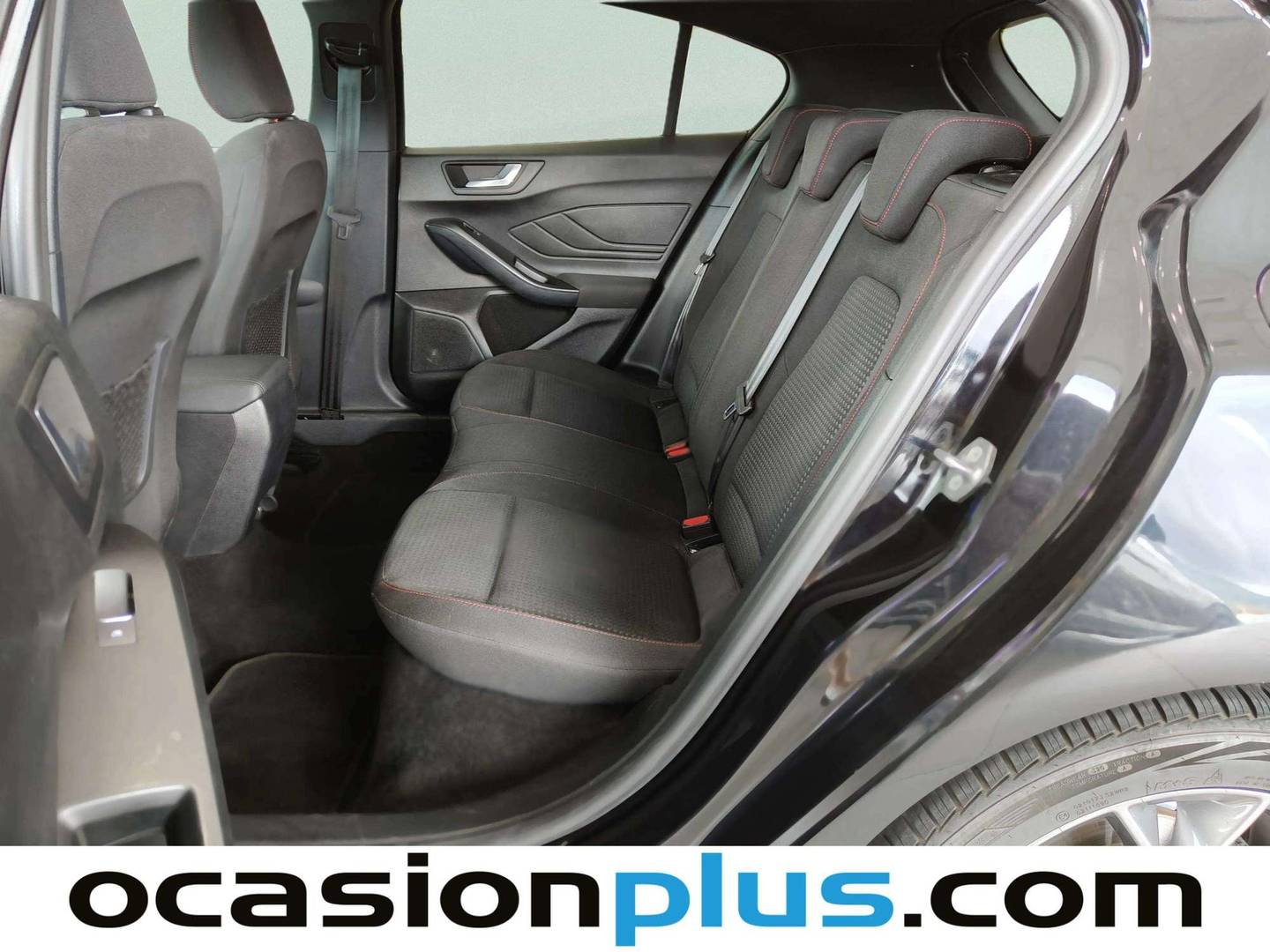 Foto asientos traseros Ford Focus Ford Focus 1.0 Ecoboost MHEV ST-Line (125 CV)