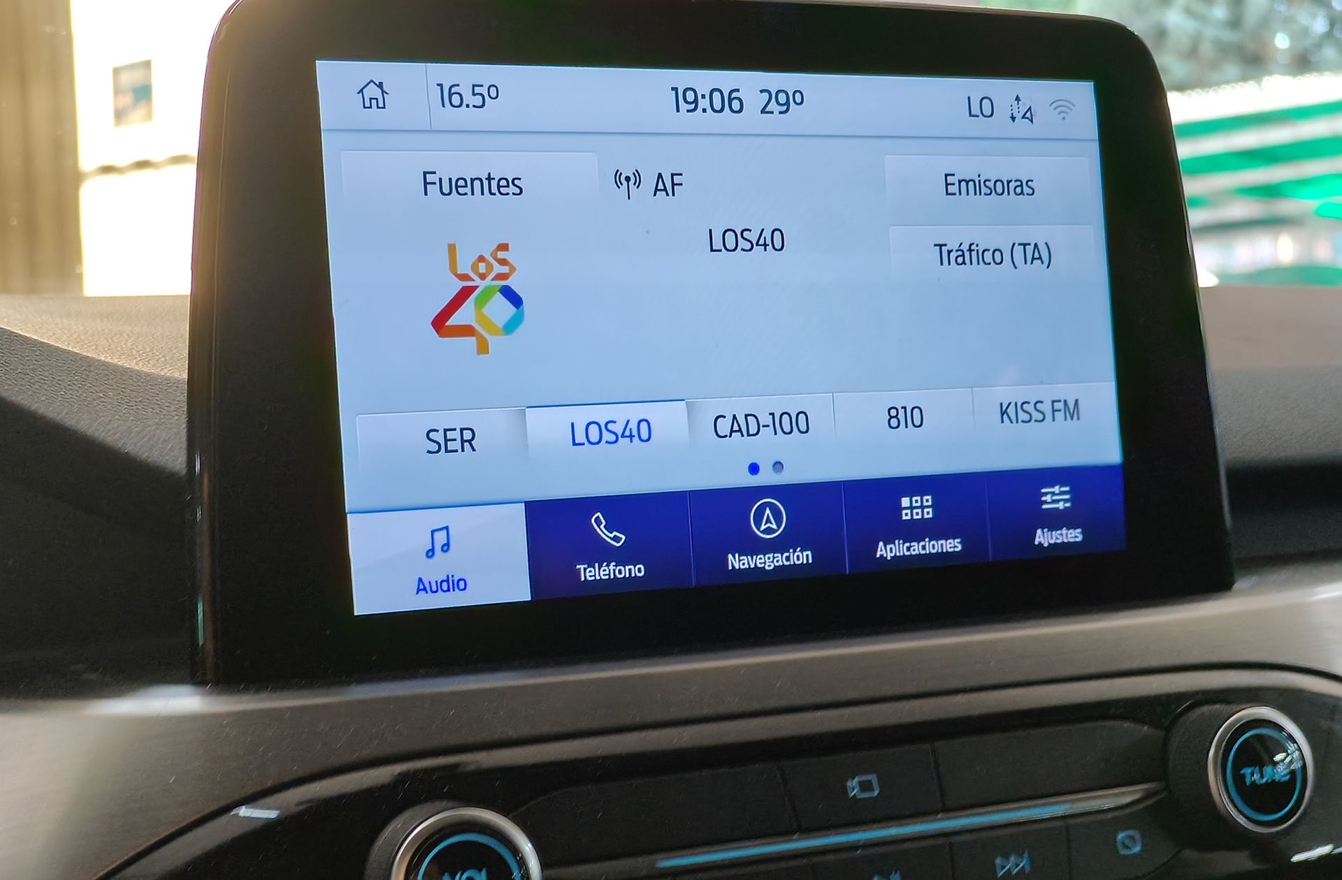 Ford Kuga 2.0 EcoBlue MHEV Titanium - foto 38