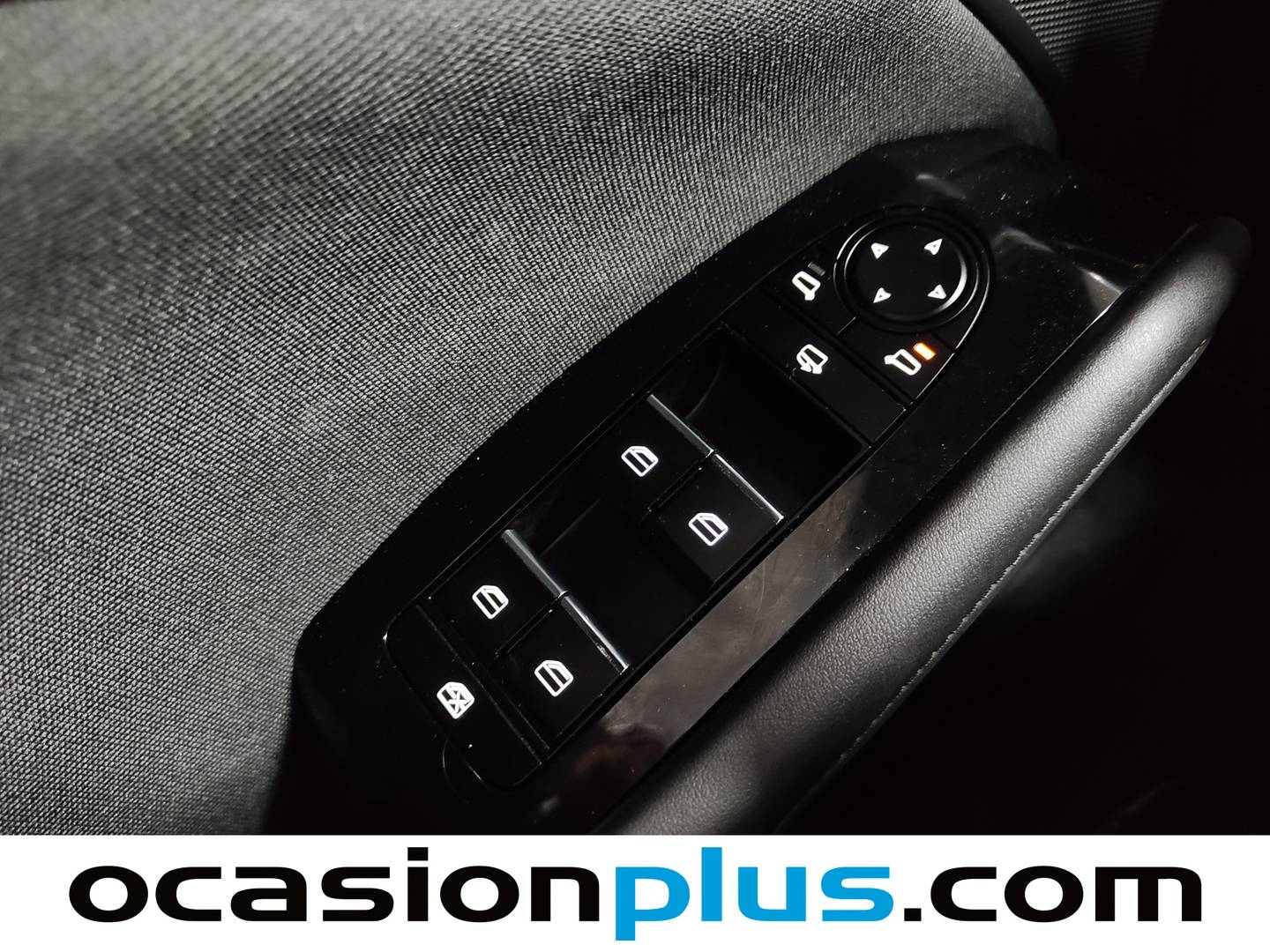 Foto Mazda Mazda3 Mazda Mazda 3 2.0 e-Skyactiv-G Evolution (122 CV)