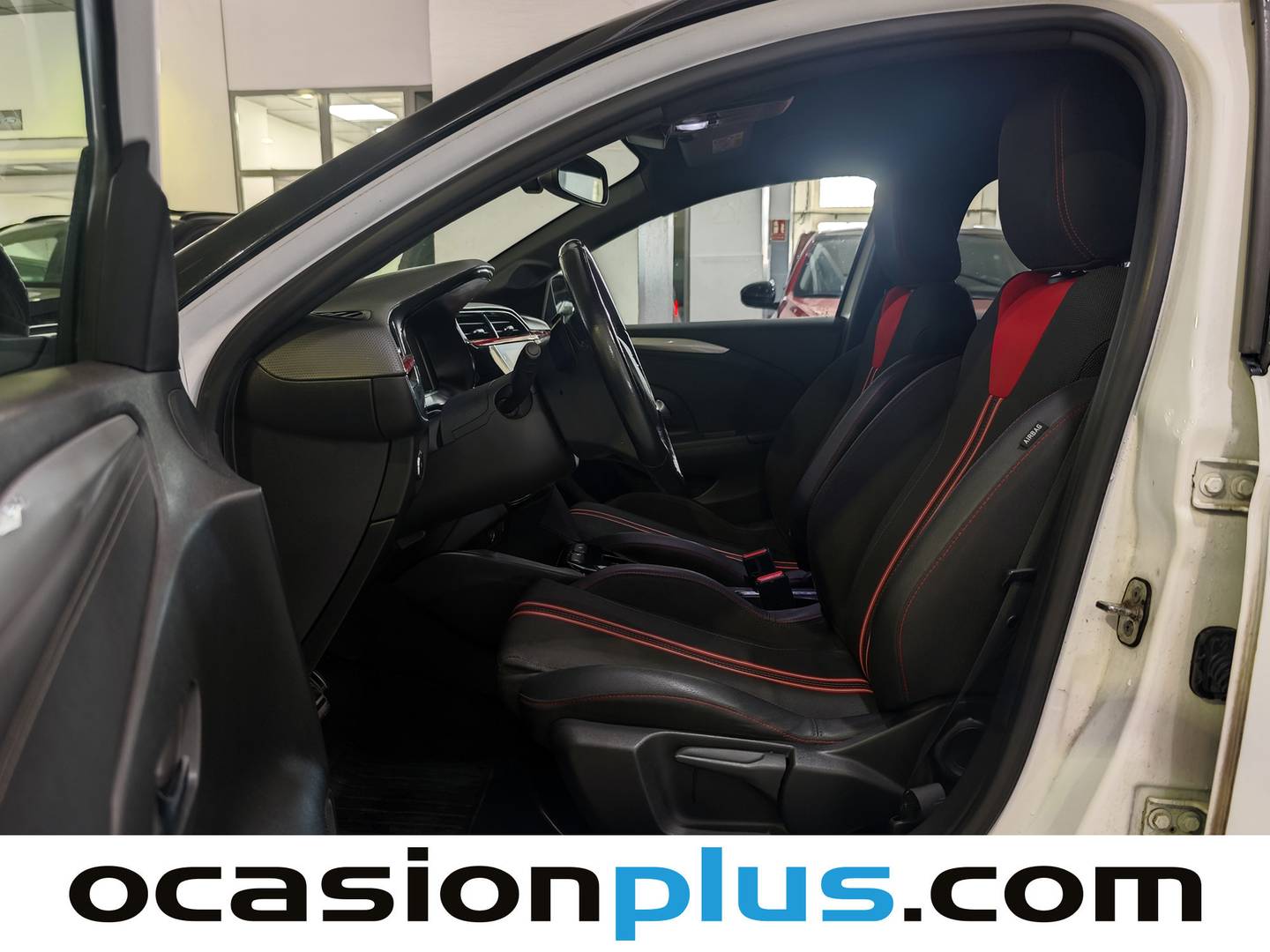 Foto asientos delanteros Opel Corsa Opel Corsa 1.2 Turbo XHT GS-Line Auto (130 CV)