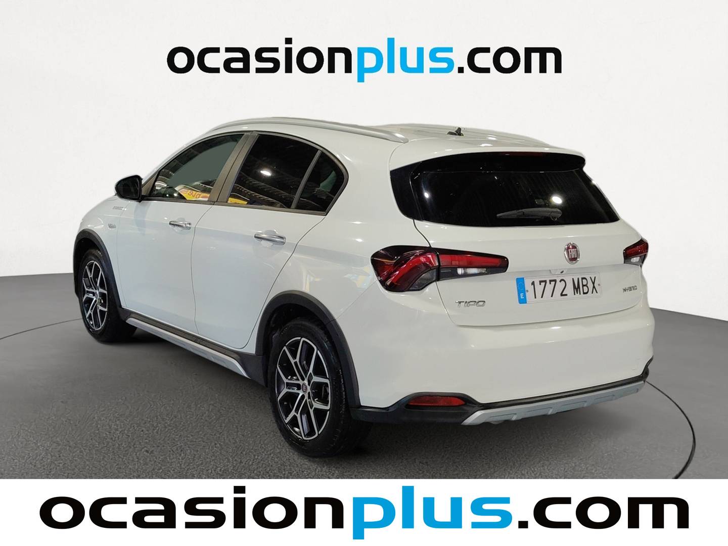 Foto trasera Fiat Tipo Fiat Tipo 1.5 Hybrid Cross DCT (130 CV) izquierda
