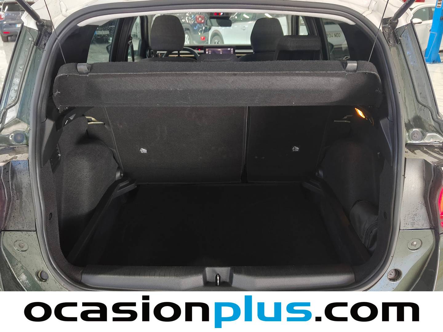 Fotos maletero Citroën C3 Aircross Citroën C3 Aircross Hybrid 145 Plus e-DCS6 (145 CV)