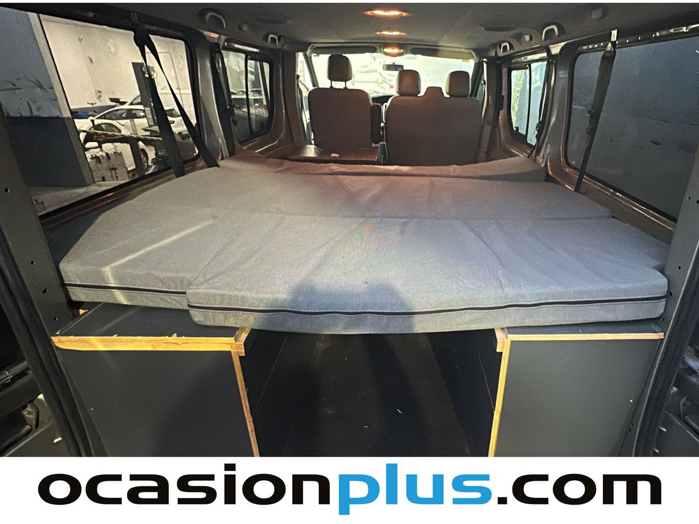 Opel Vivaro Opel Vivaro 2.0 CDTI Edition L2 2.9T (114 CV) 6 Plazas Camperizada. 2014