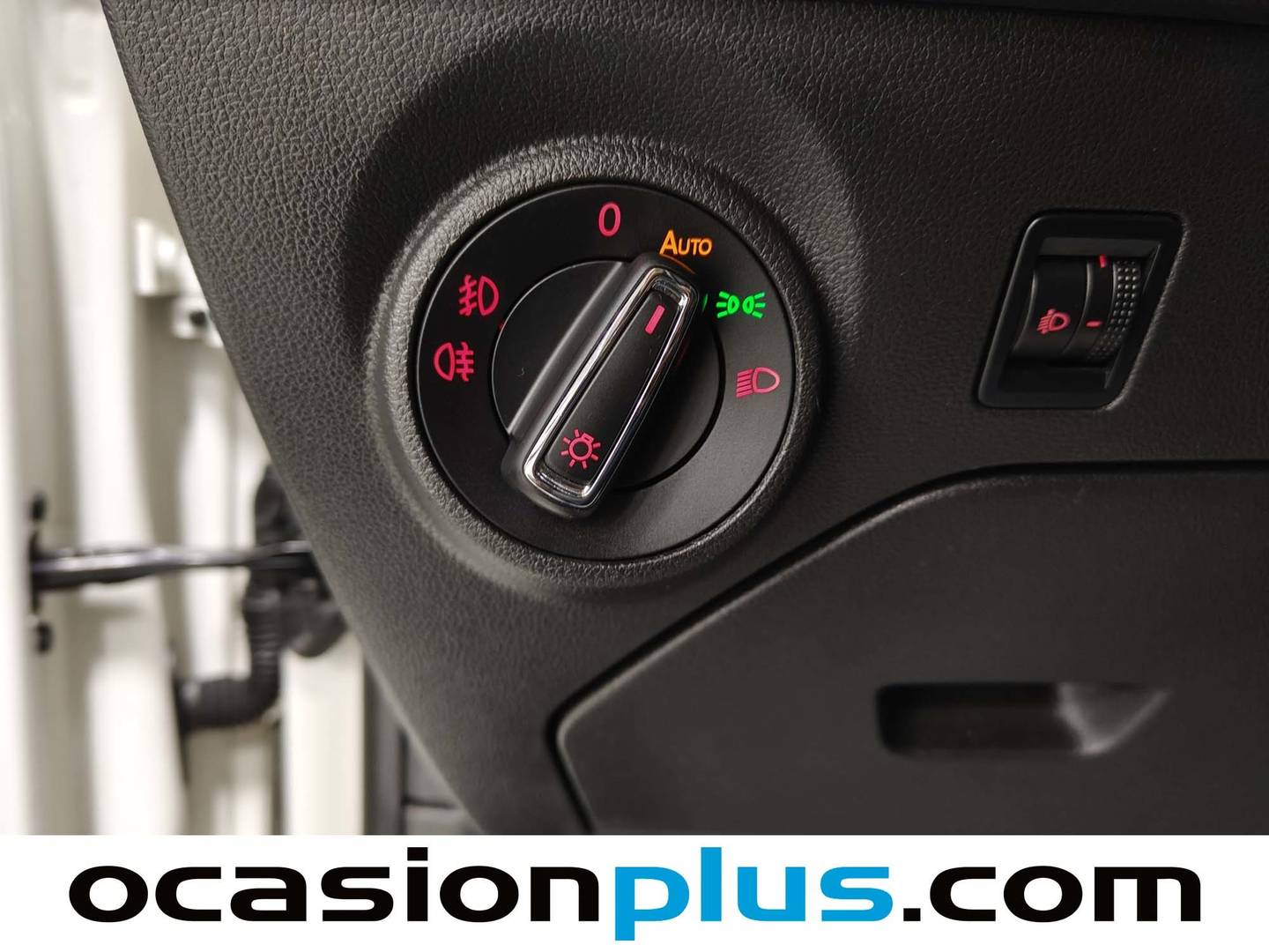 Foto Seat León SEAT León SC 1.6 TDI S&S I-Tech 17 (105 CV)