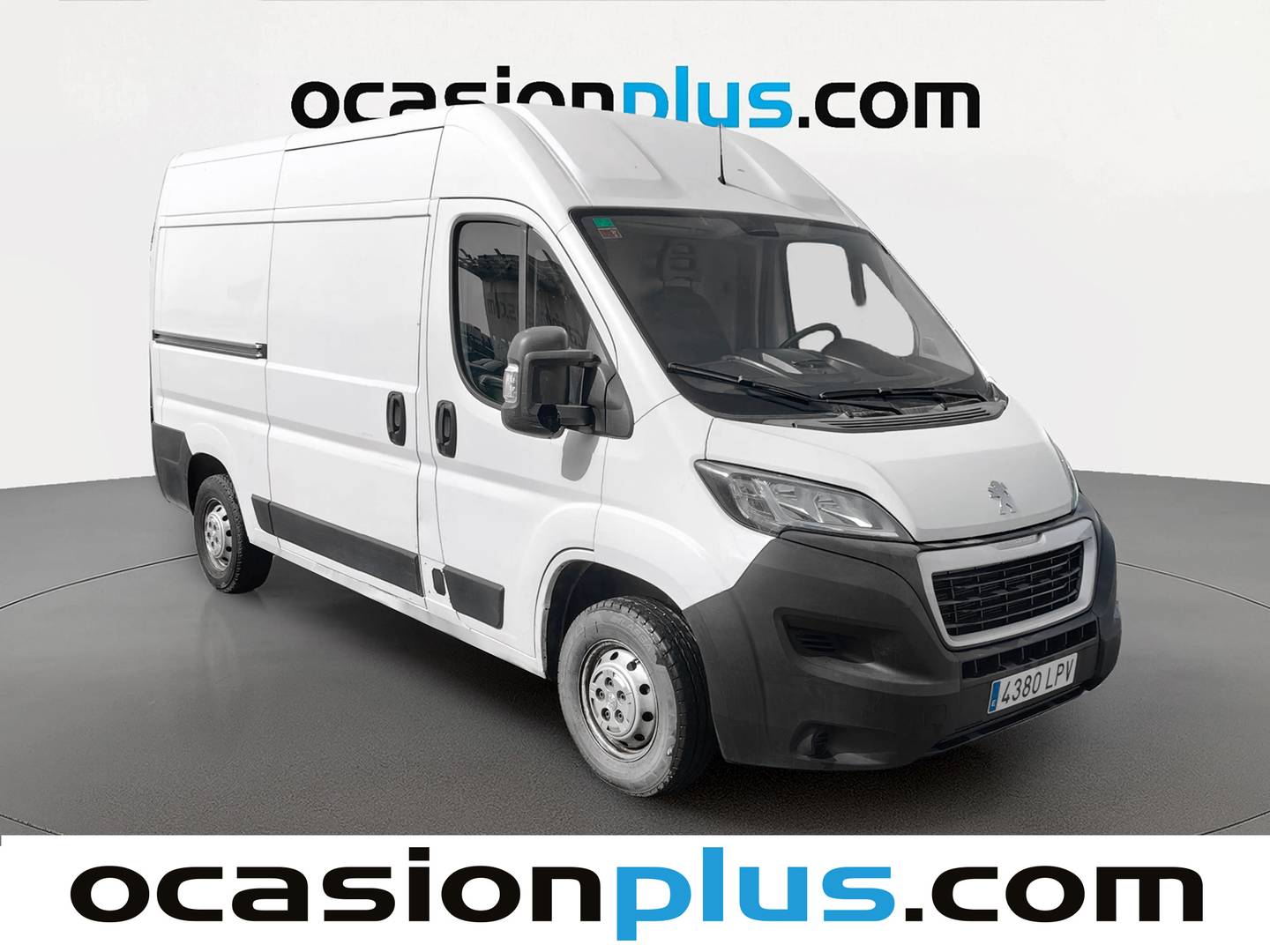 Foto delantera Peugeot Boxer Peugeot Boxer Furgon BlueHDi 140 S&S 333 L2H2 (140 CV) derecha