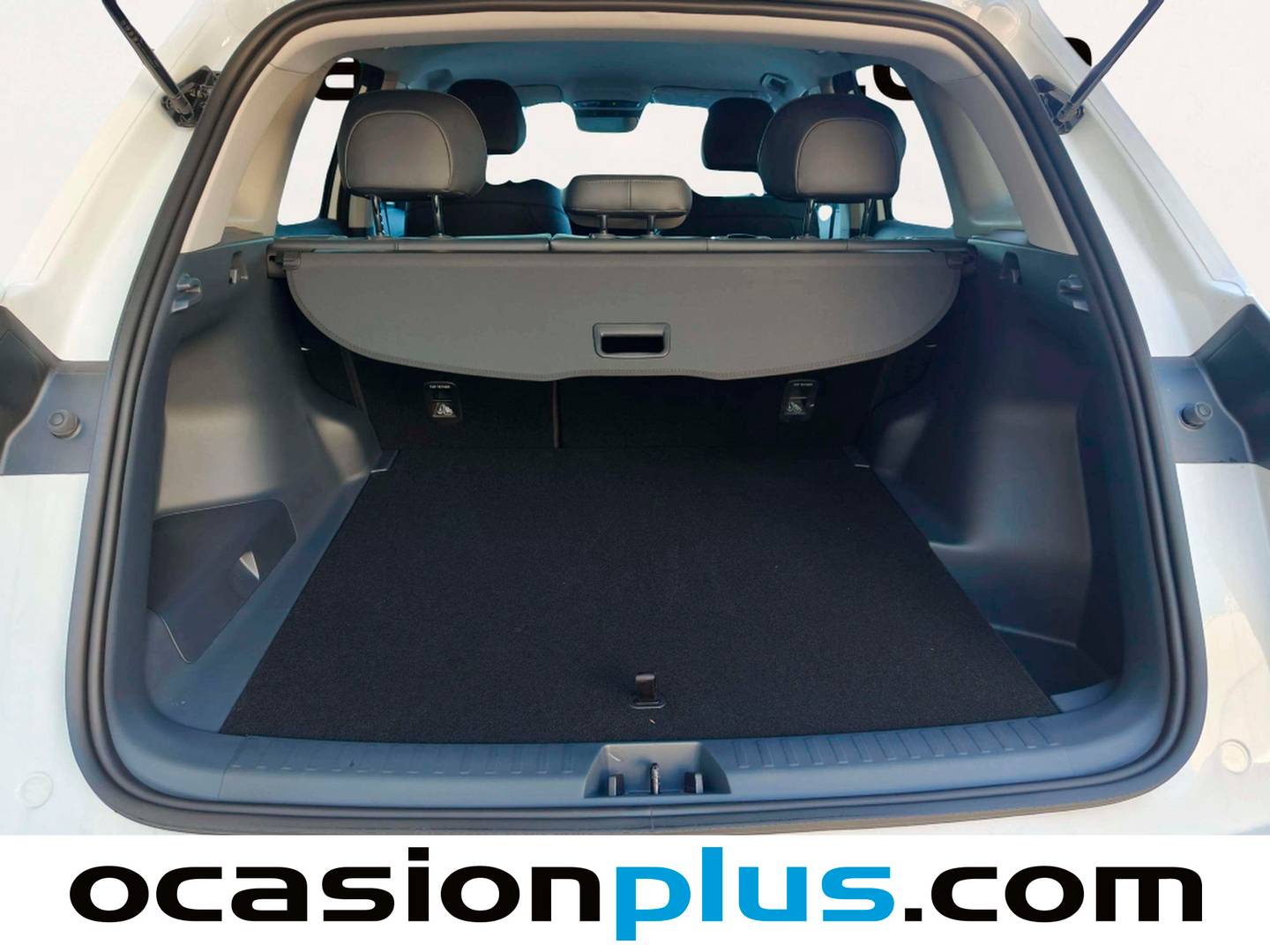 Fotos maletero Geely Starray EM-i Geely Starray EM-i 1.5 PHEV PRO (262 CV)