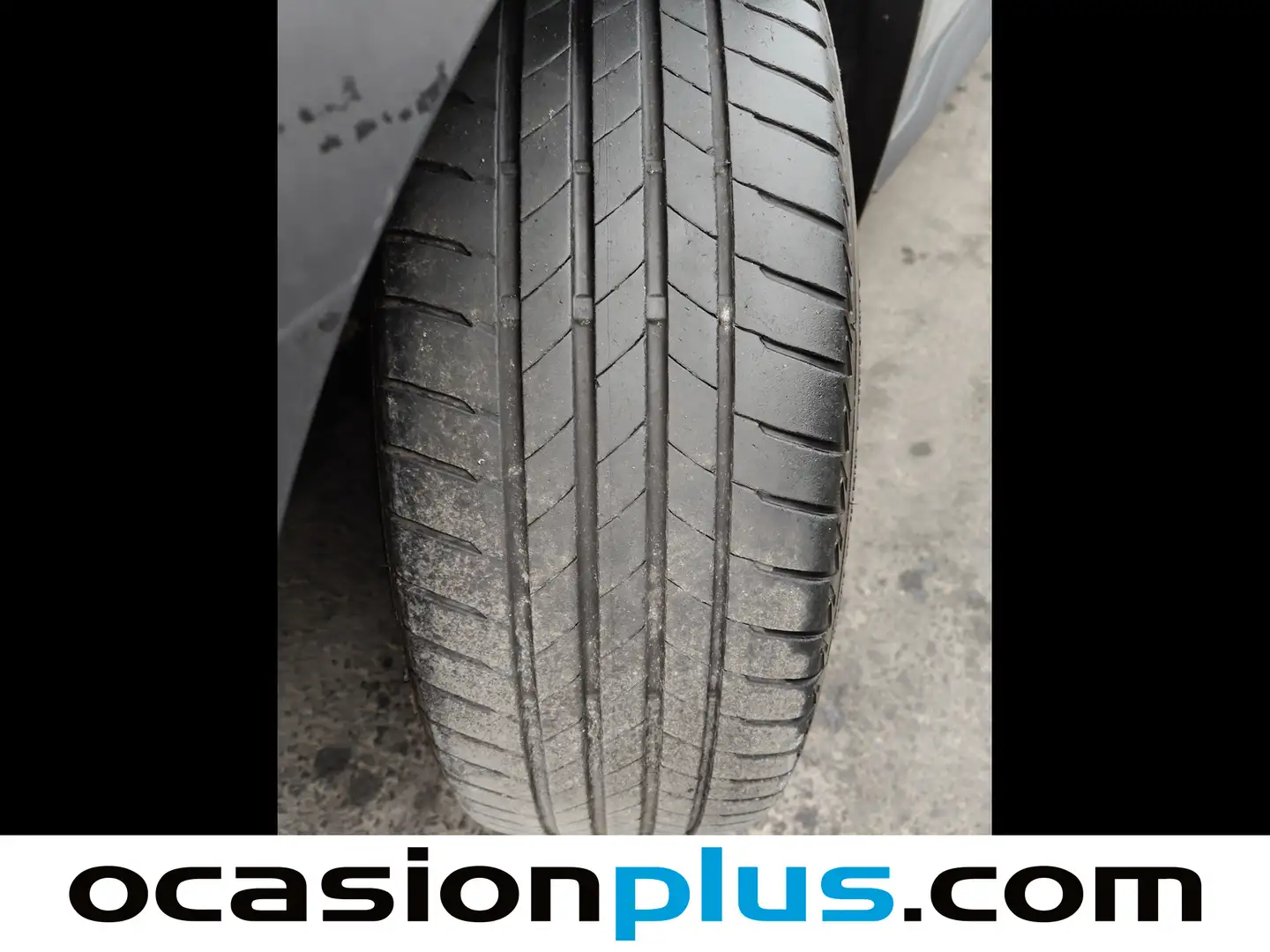 Foto Nissan JUKE Nissan Juke DIG-T N-Connecta 4x2 DCT (114 CV)