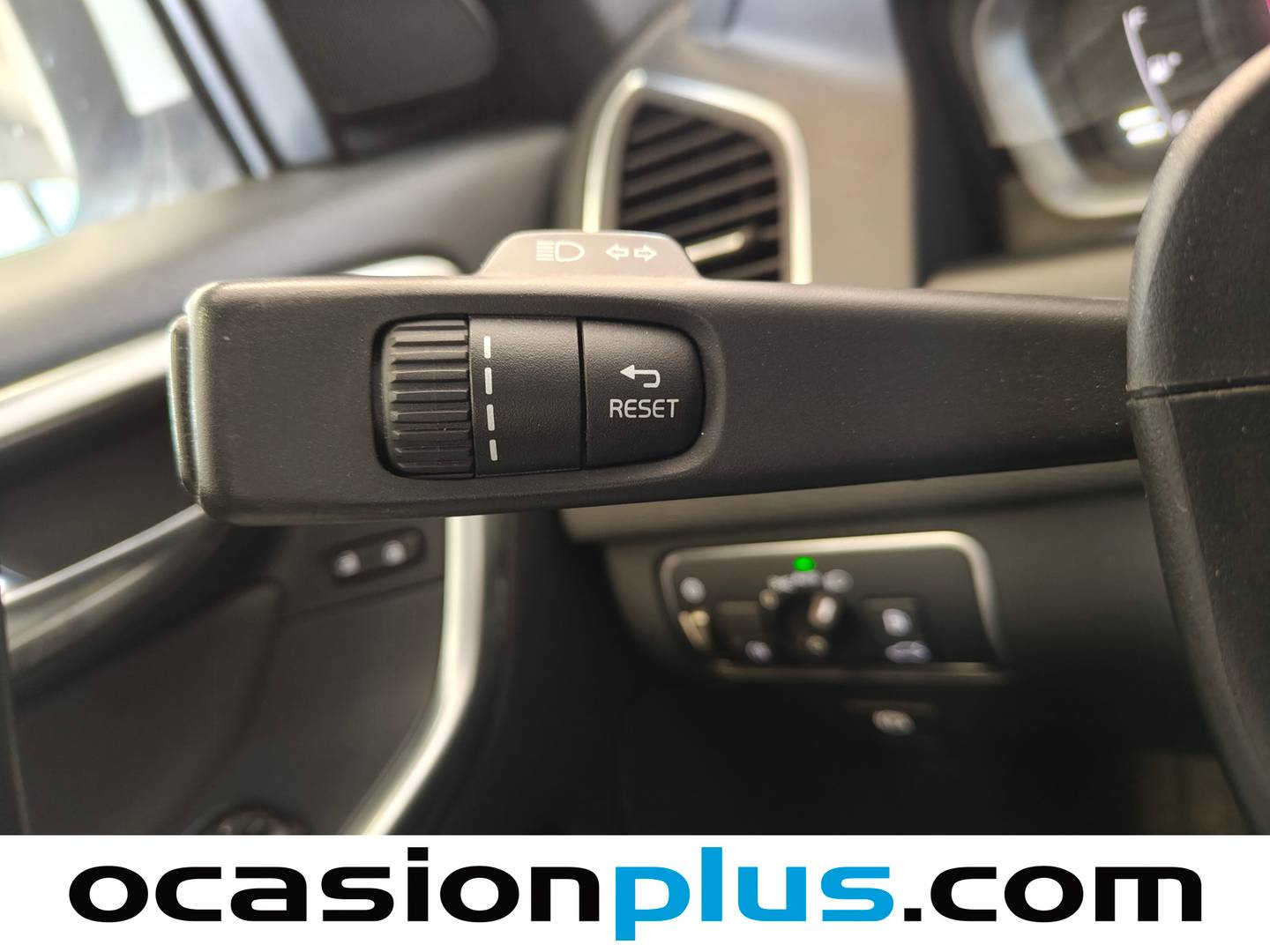 Extras del Volvo XC60 Volvo XC60 D4 Momentum Auto (181 CV)
