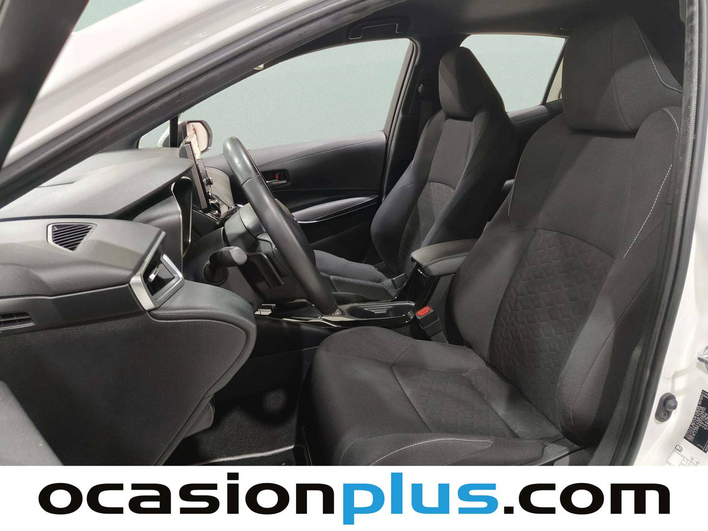 Foto asientos delanteros Toyota Corolla Toyota Corolla 180H FEEL! E-CVT (180 CV)