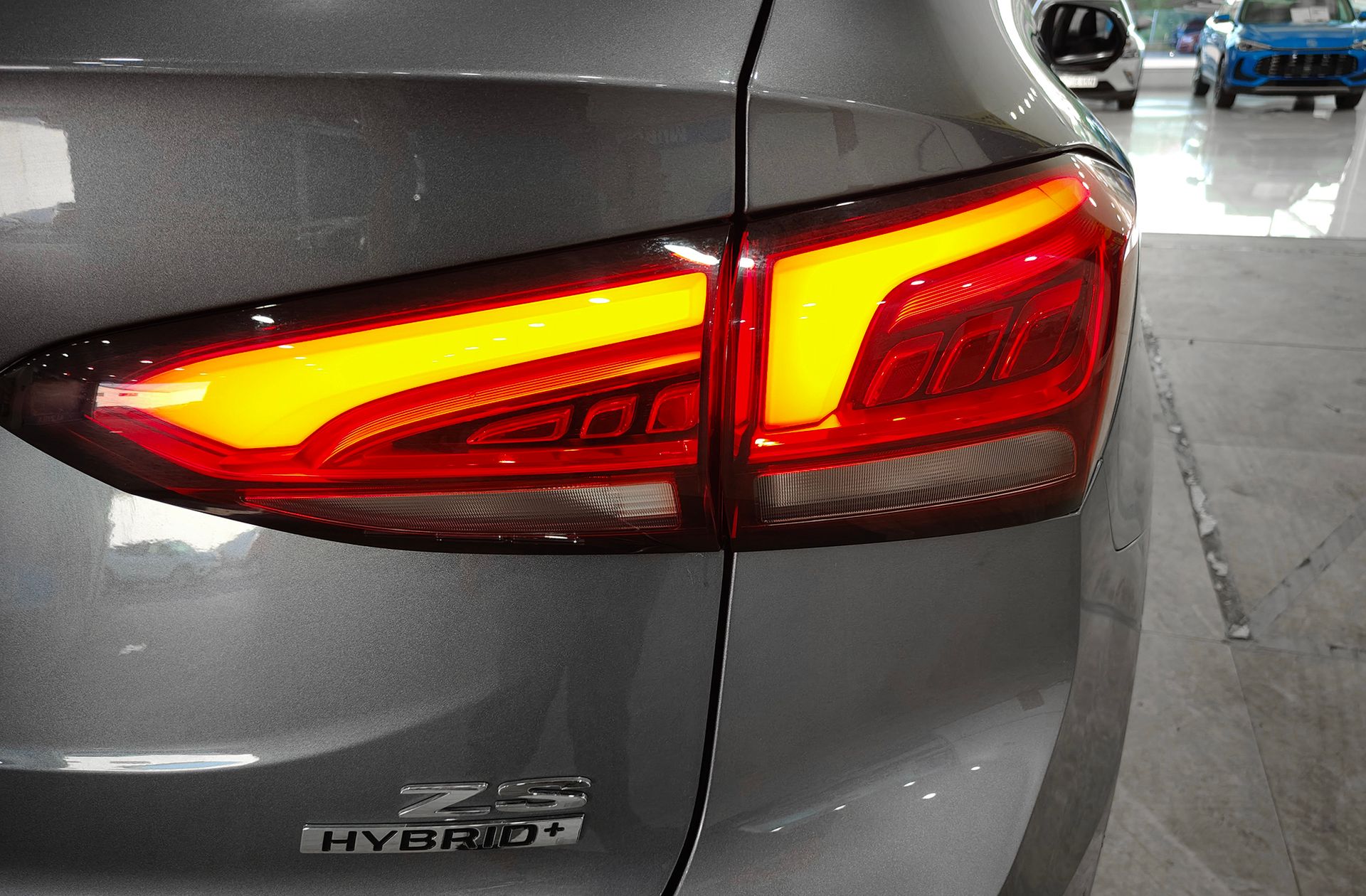 MG ZS 1.5 Hybrid+ Luxury - foto 19