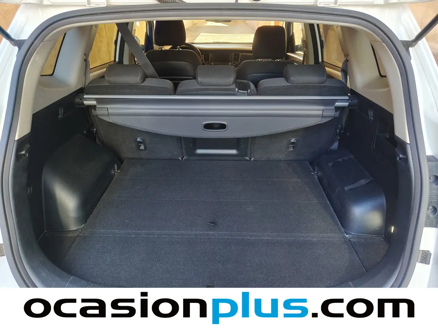 Foto KIA Carens Kia Carens 1.6 GDi Drive (135 CV)