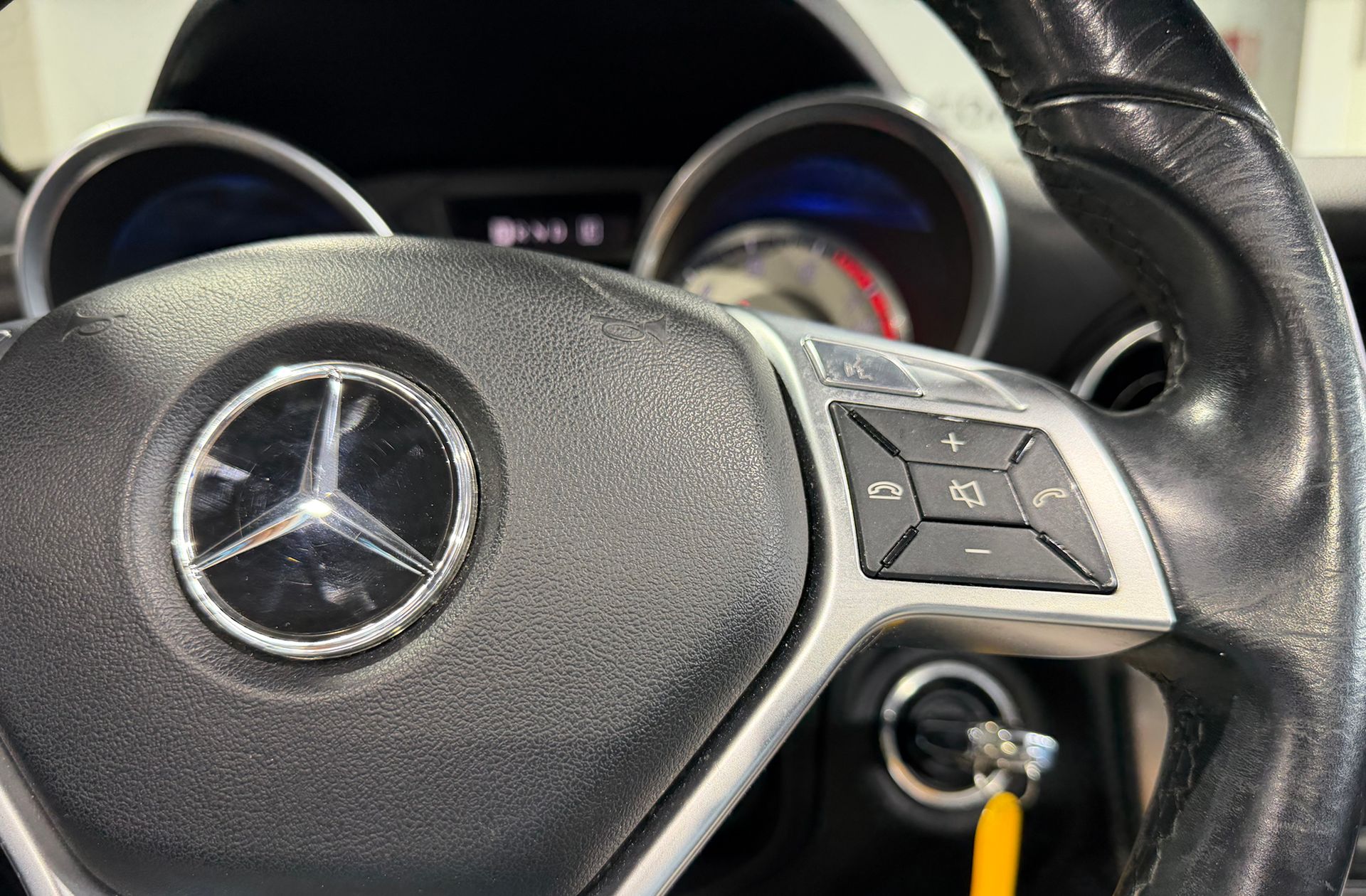 Mercedes-Benz SLK BlueEfficiency 7G Plus - foto 28