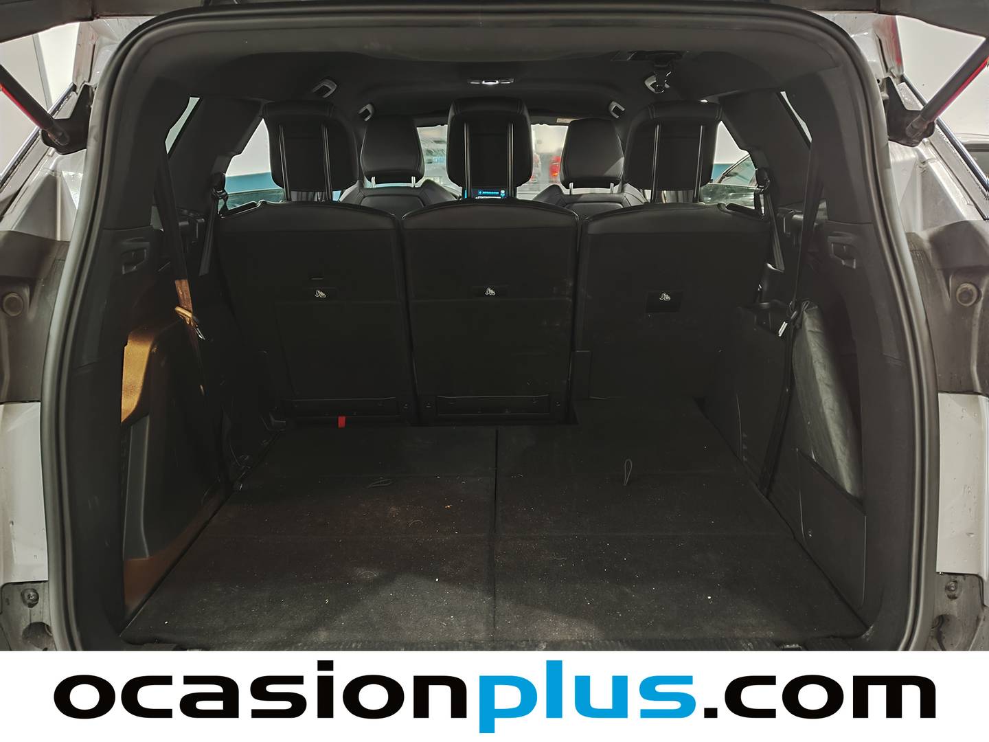 Foto Peugeot 5008 Peugeot 5008 PureTech 130 S&S Allure Pack EAT8 (130 CV) 7 Plazas