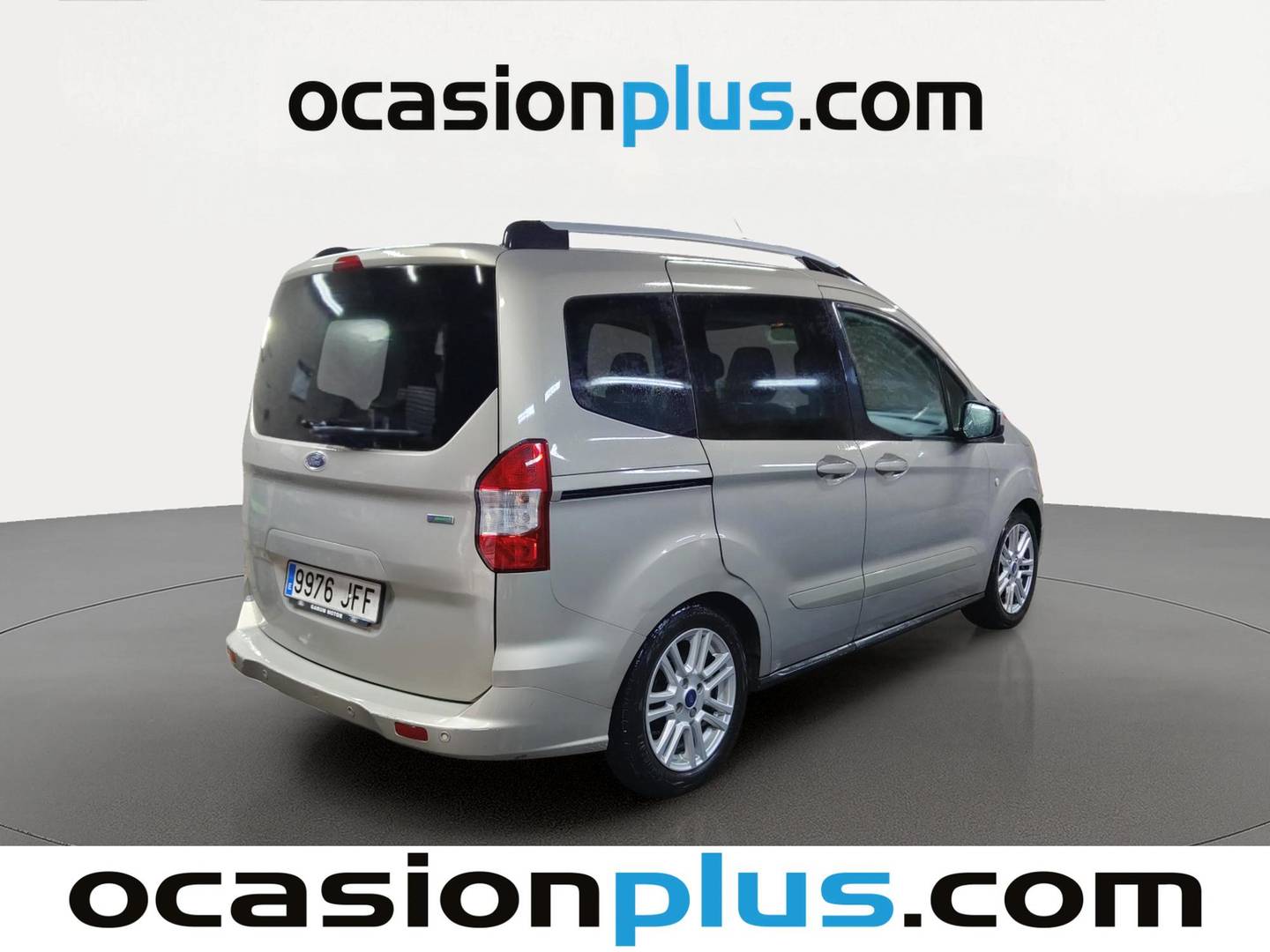 Foto trasera Ford Tourneo Courier Ford Tourneo Courier 1.0 EcoBoost Titanium (100 CV) derecha
