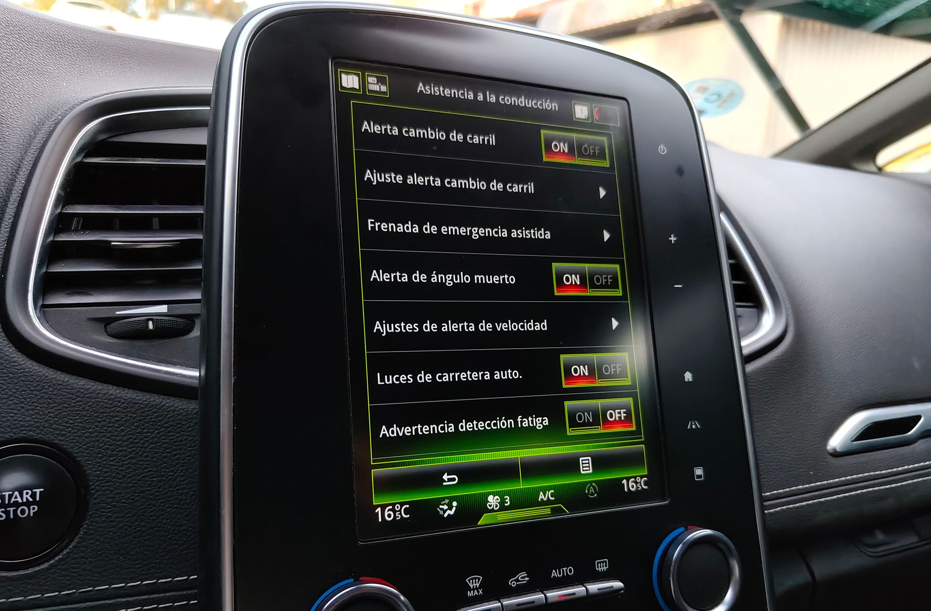 Renault Grand Scénic Zen TCe GPF - foto 11