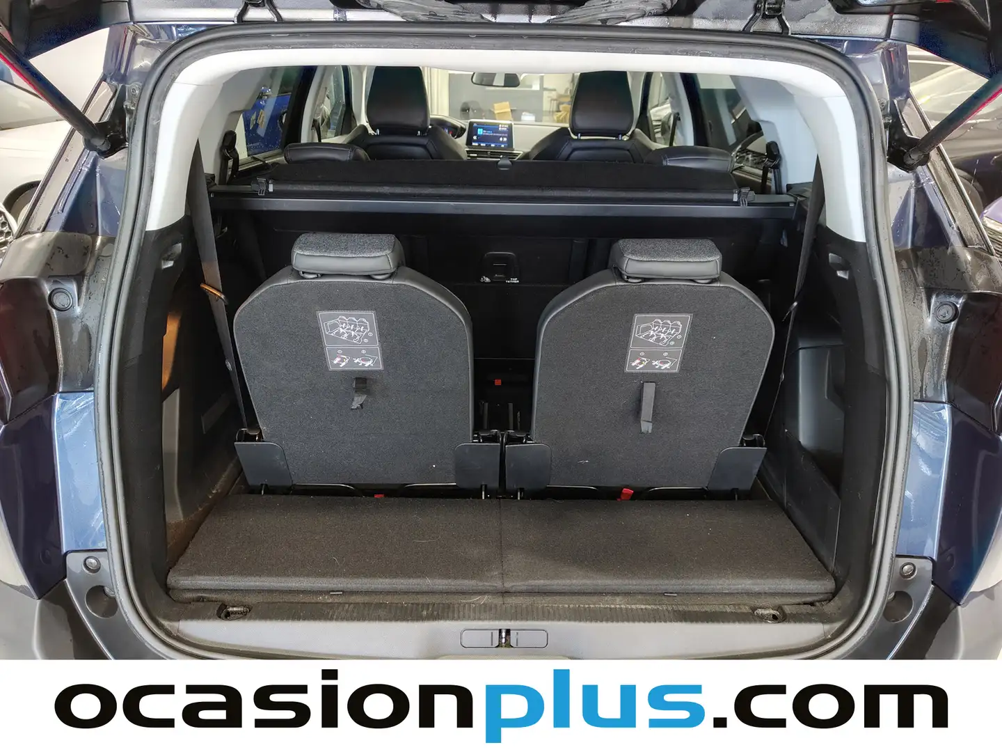 Foto Peugeot 5008 Peugeot 5008 BlueHDi 130 S&S Allure (130 CV) 7 Plazas