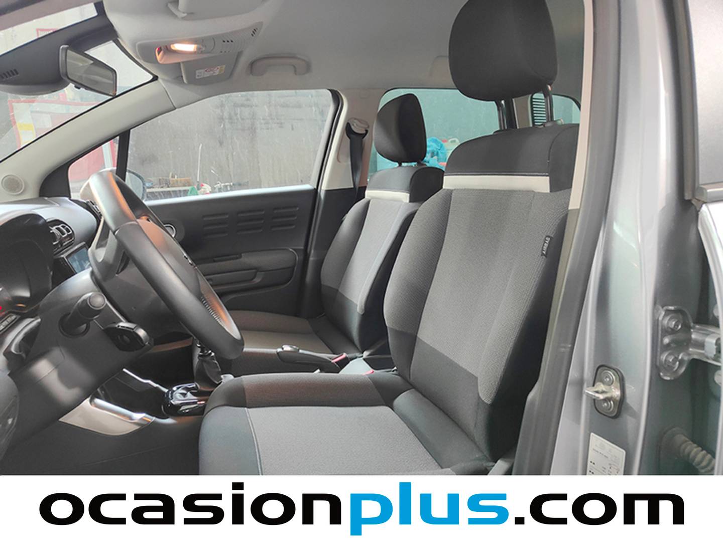 Foto asientos delanteros Citroën C3 Aircross Citroen C3 Aircross PureTech 110 S&S Shine Pack (110 CV)