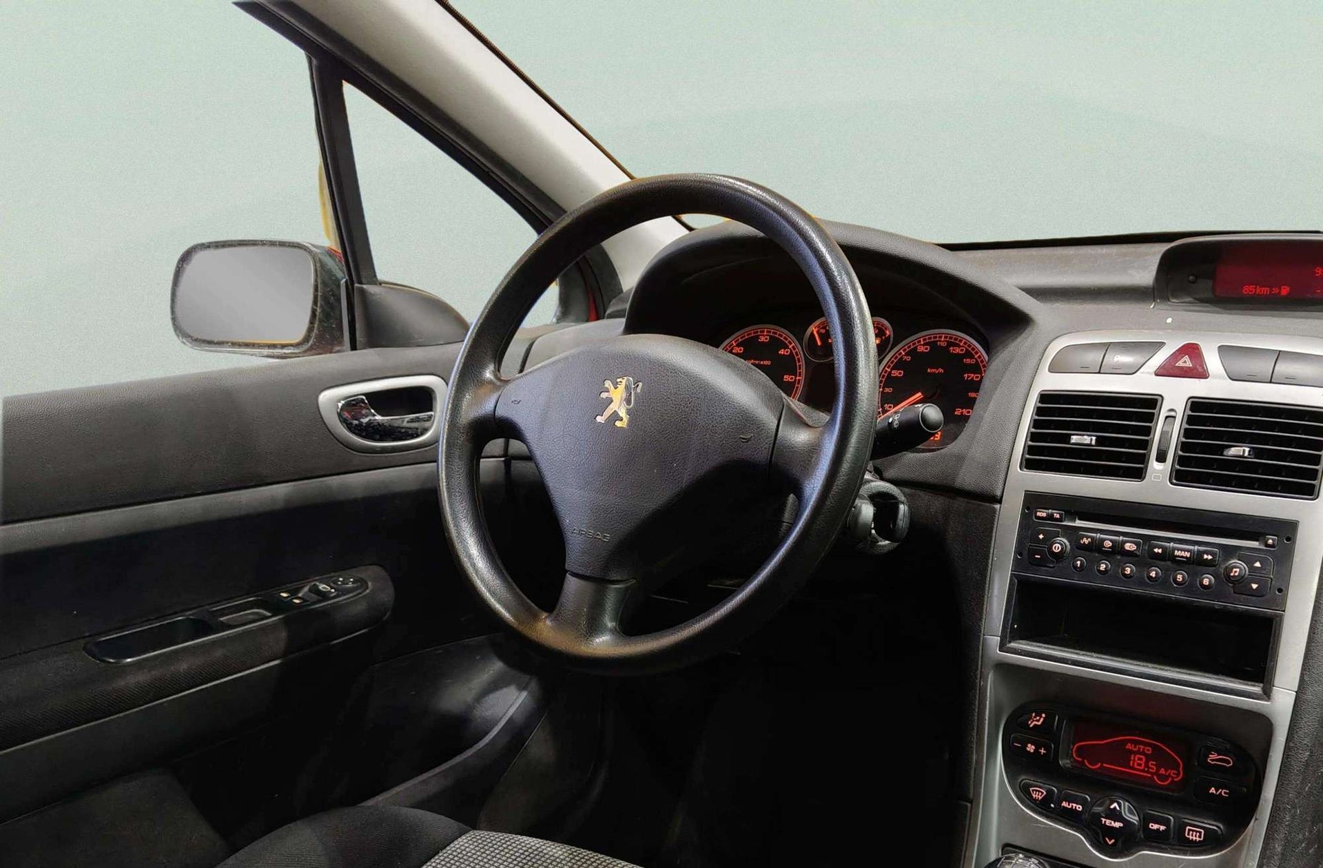 Peugeot 307 2.0 HDi Clim Plus - foto 17