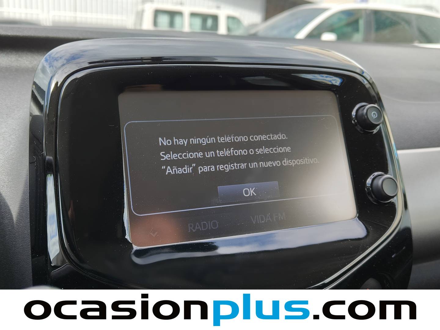 Extras y acabados del Peugeot 108 Peugeot 108 1.2 PureTech Allure (82 CV)
