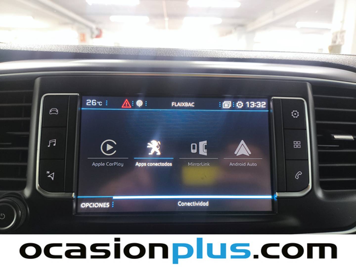 Equipamiento del Peugeot Traveller Peugeot Traveller 1.6 BlueHDi Business Long (115 CV) 9 Plazas