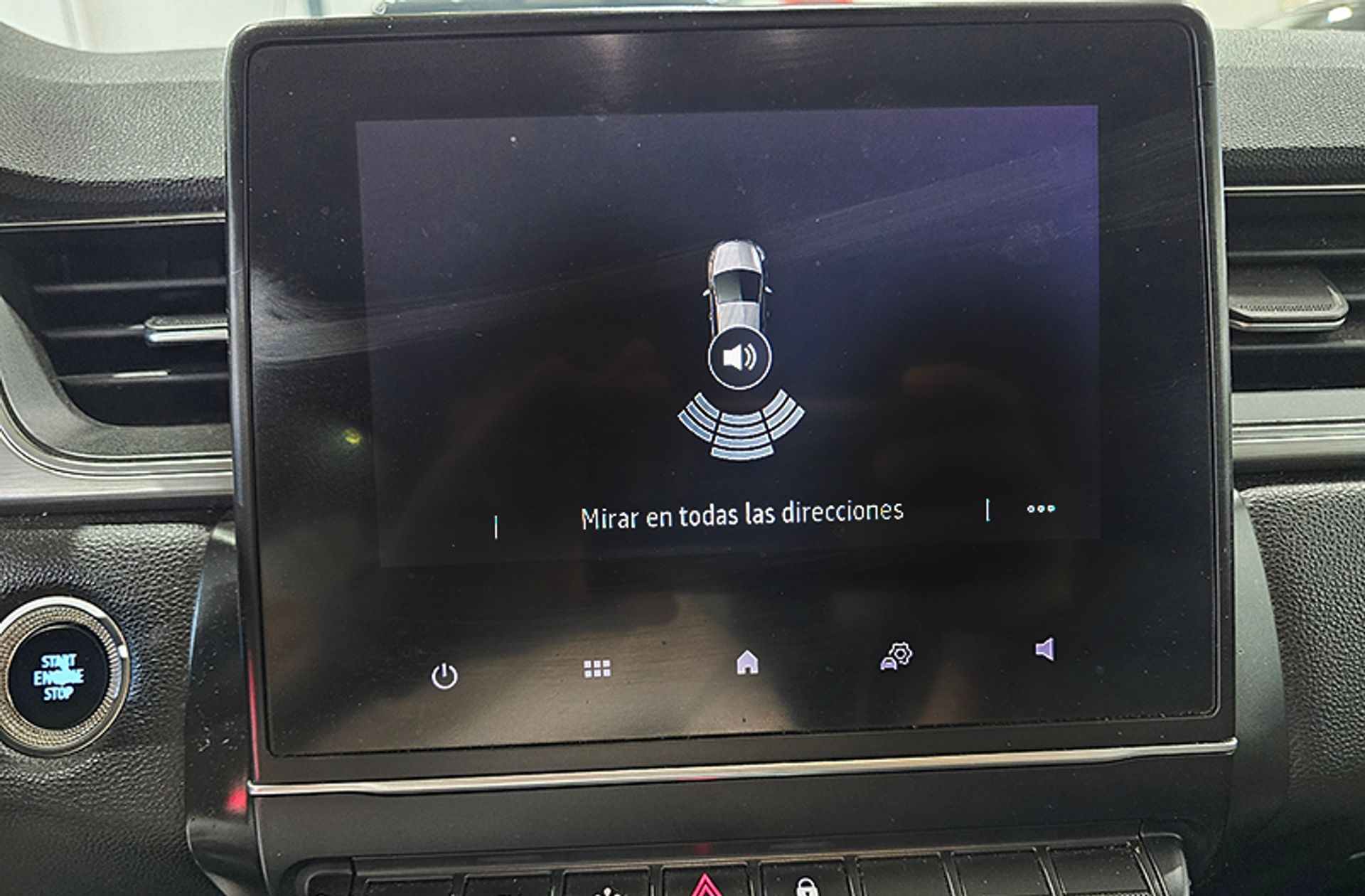 Renault Captur Zen E-Tech Híbrido enchufable - foto 17