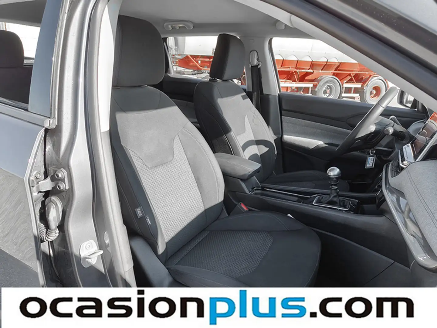 Foto Jeep Compass Jeep Compass 1.3 Gse T4 Longitude FWD MT (130 CV)