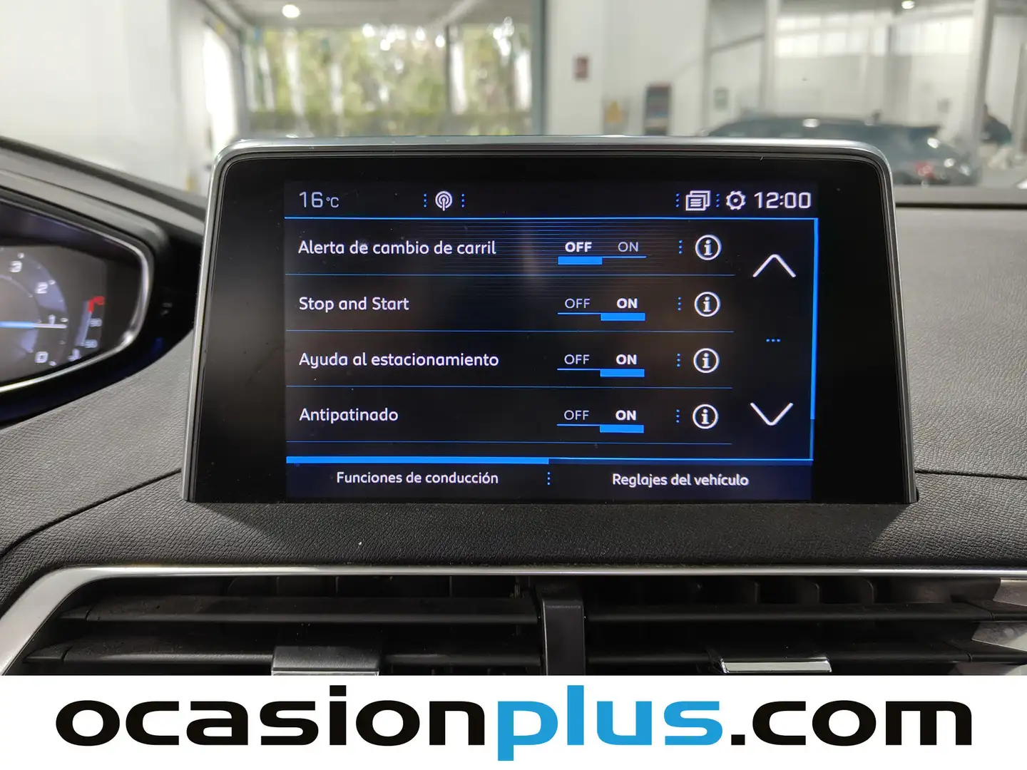 Foto Peugeot 3008 Peugeot 3008 PureTech 130 Allure EAT8 (130 CV)