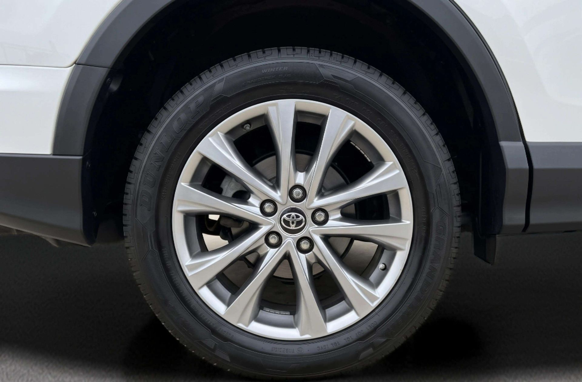 Toyota RAV4 2.5l hybrid Advance 2WD - foto 29