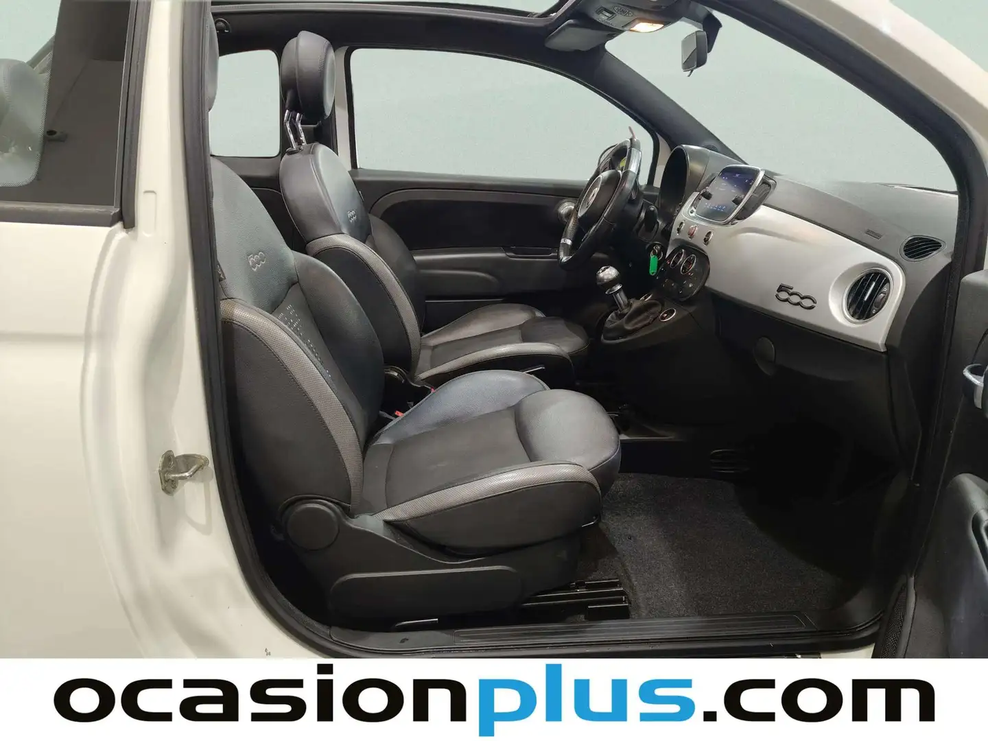 Foto Fiat 500C Fiat 500C 1.0 Hybrid Connect (70 CV)