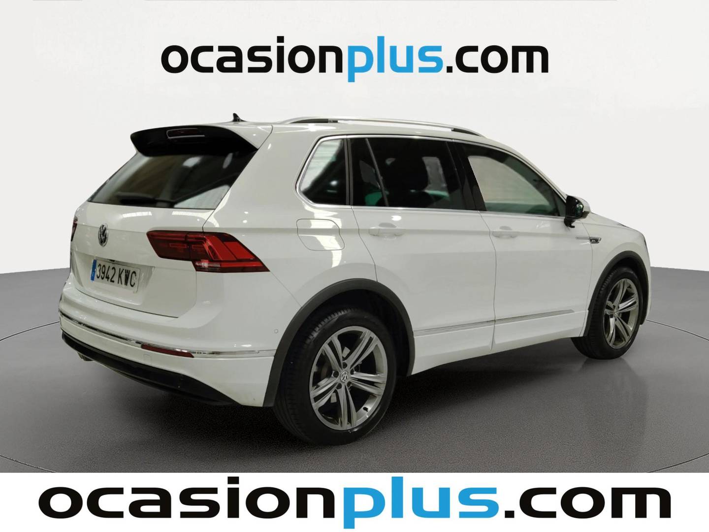 Foto trasera Volkswagen Tiguan Volkswagen Tiguan Sport 1.5 TSI (150 CV) DSG derecha