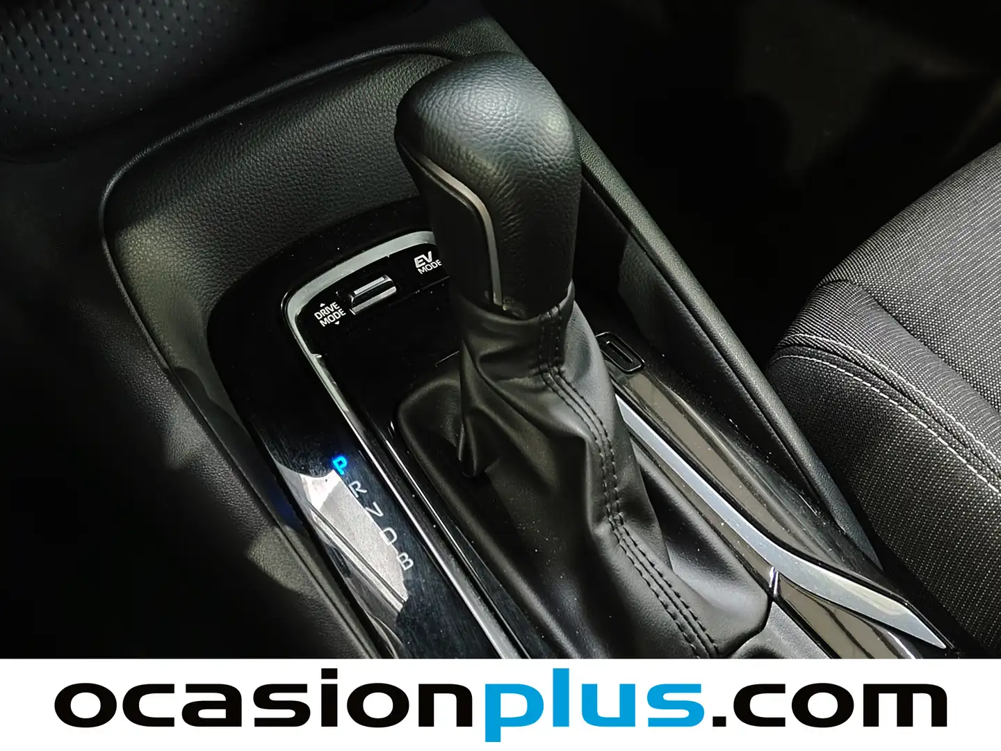 Foto Toyota Corolla Toyota Corolla 140H Active Plus Touring Sport (140 CV)