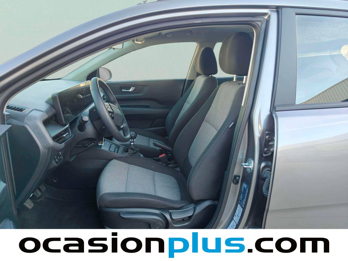 Foto asientos delanteros KIA Stonic KIA Stonic 1.0 T-GDi MHEV Concept (115 CV)