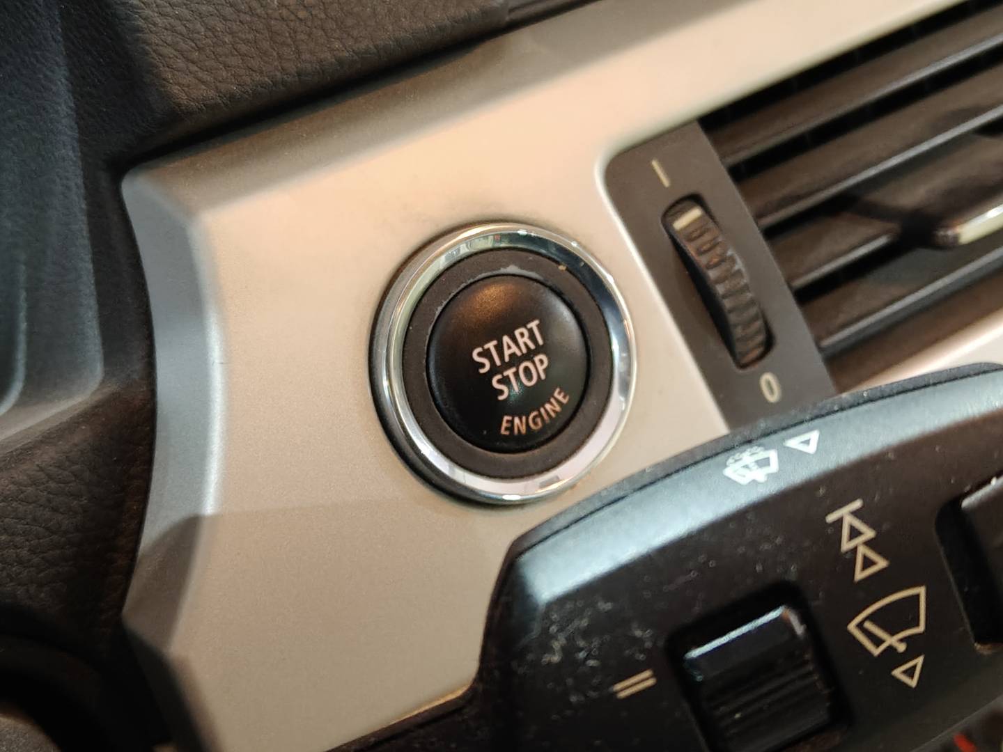 Foto BMW Serie 3 BMW Serie 3 320d Coupe (177 CV)