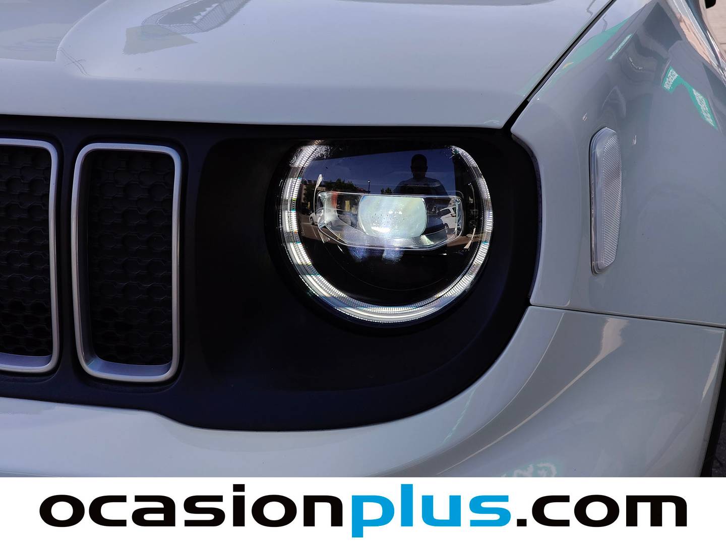 Acabados Jeep Renegade Jeep Renegade eHybrid 1.5 Altitude DCT (130 CV)