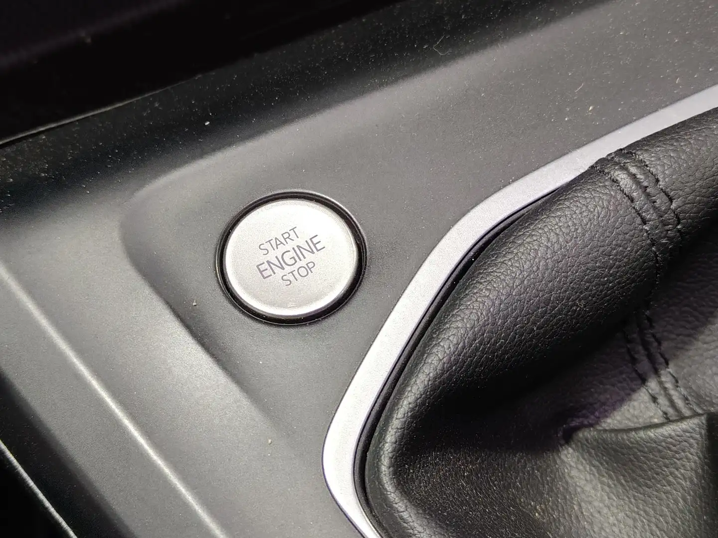 Foto Volkswagen Golf Volkswagen Golf Life 2.0 TDI (115 CV)