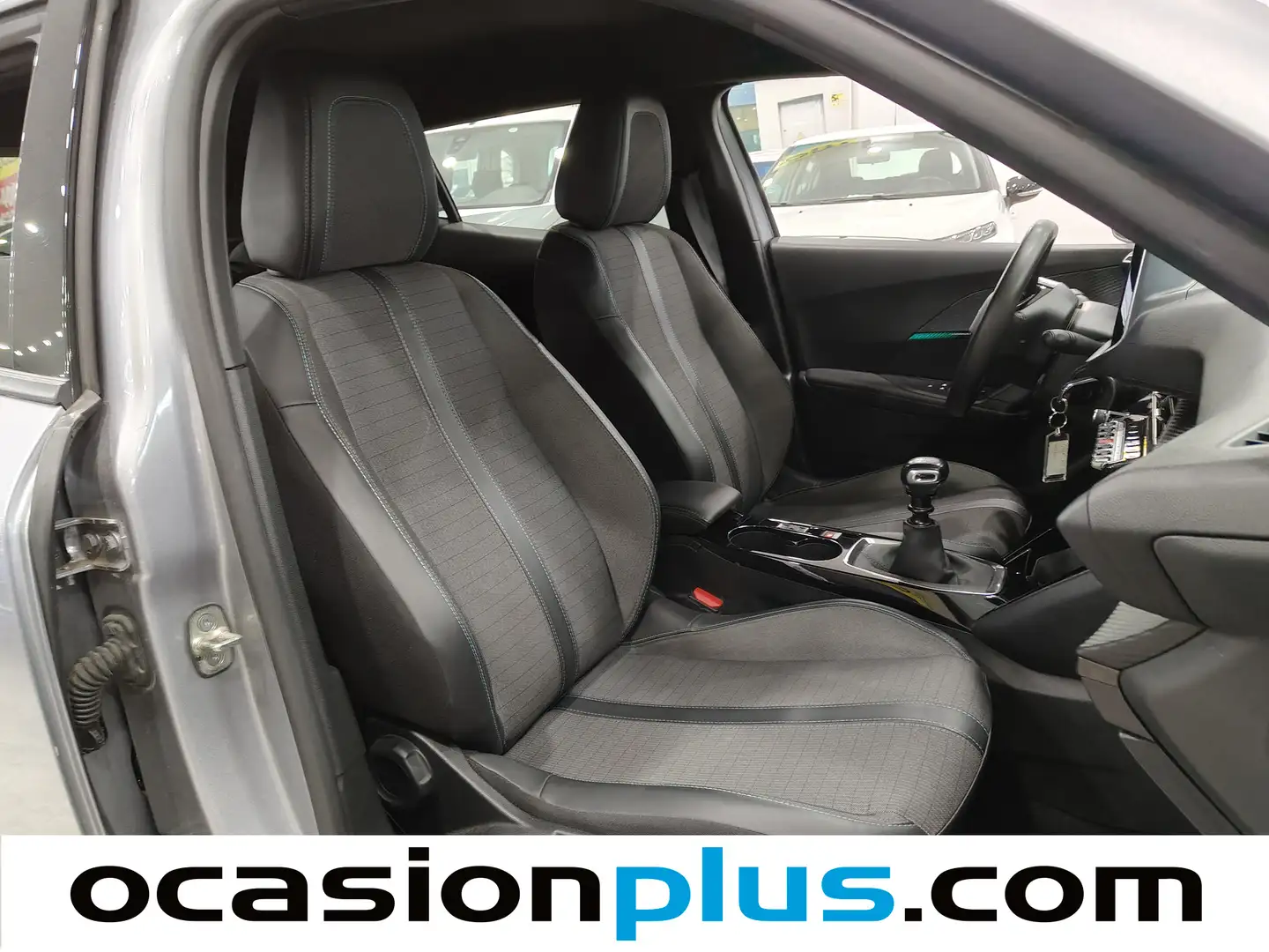 Foto Peugeot 2008 Peugeot 2008 PureTech 100 S&S Allure (100 CV)