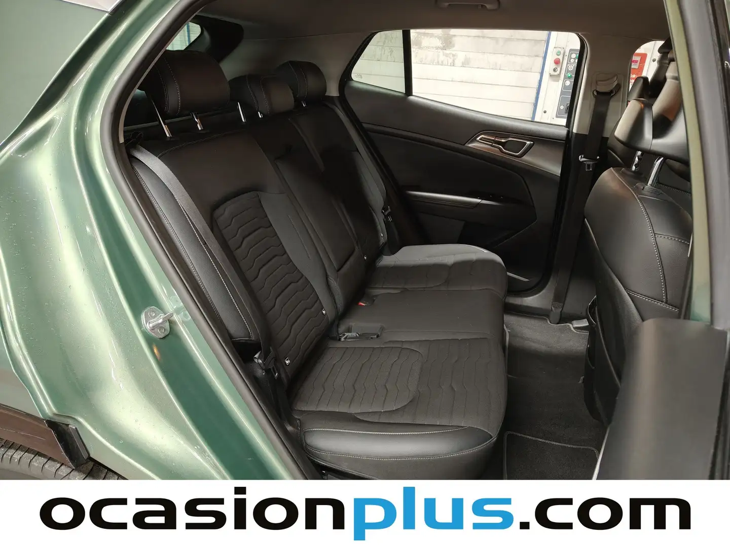 Foto KIA Sportage Kia Sportage 1.6 T-GDi PHEV Tech 4x4 (265 CV)