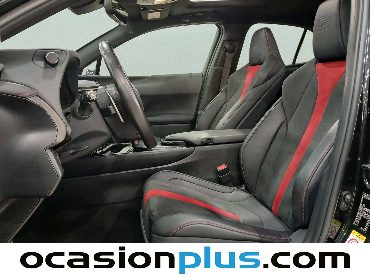 Foto asientos delanteros Lexus UX Lexus UX 250h F Sport (184 CV)